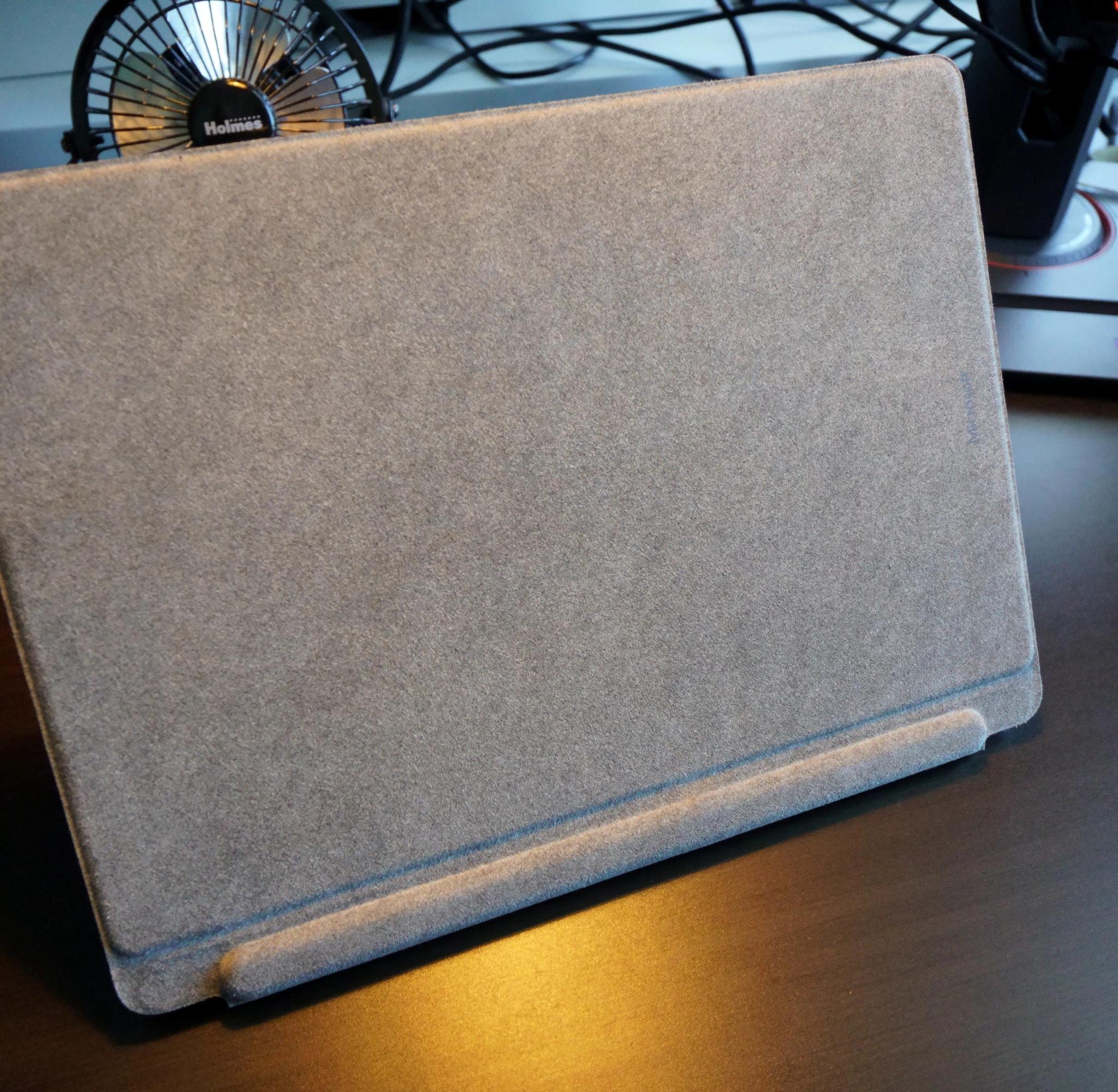 Microsoft Surface Pro 11 Snapdragon X Elite w/ Keyboard and Pen
