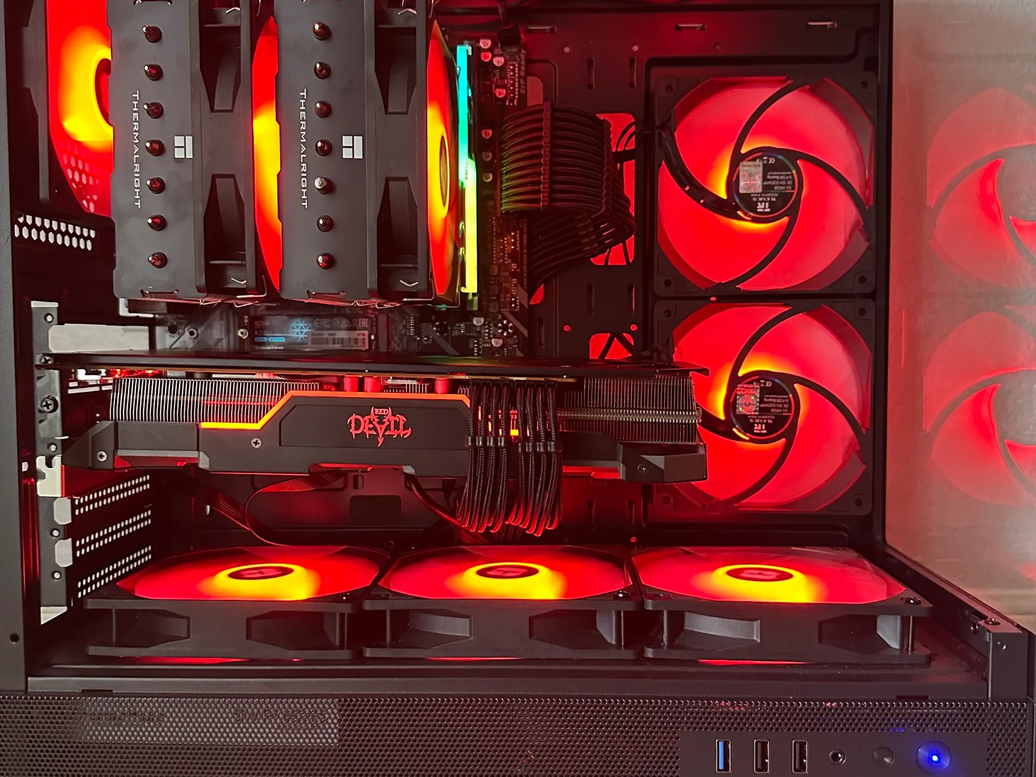 1080P High/Ultra BEAST: PowerColor Red Devil RX 5700XT, AMD Ryzen 5 5500, 32GB DDR4-3200, 2TB NVMe