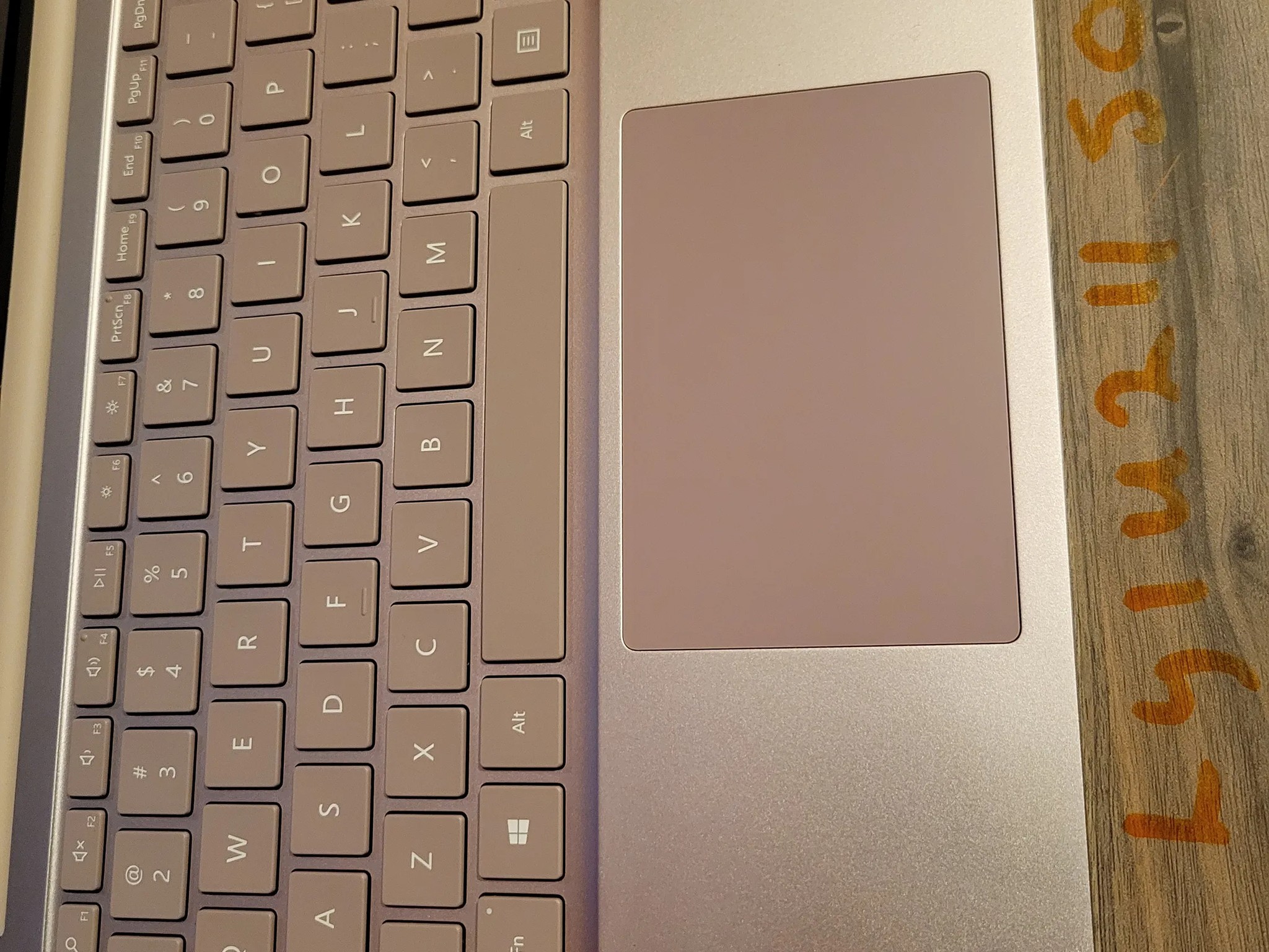 Microsoft Surface laptop Go - 128gb - intel i5 10th gen. - 12.4" touch screen