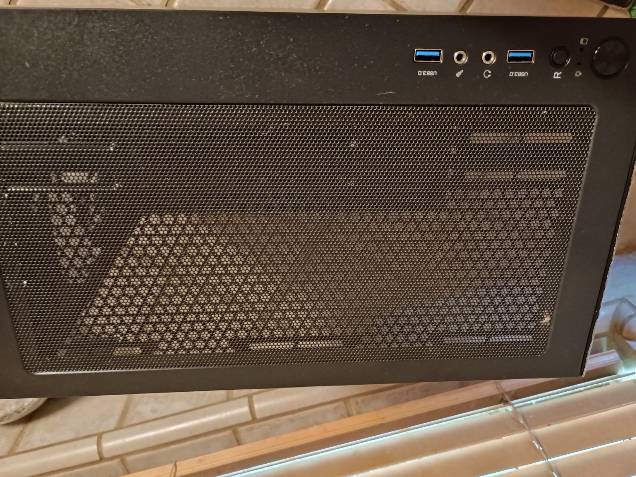 Ryzen 5 3600 Arc b570