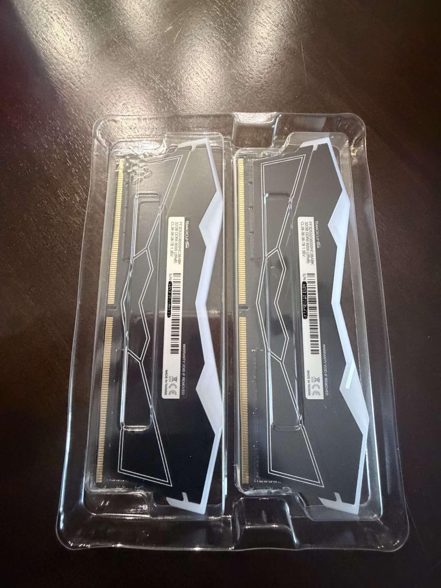 TEAMGROUP T-Force Delta RGB 64GB (2x32GB) DDR5 6000MHz CL38