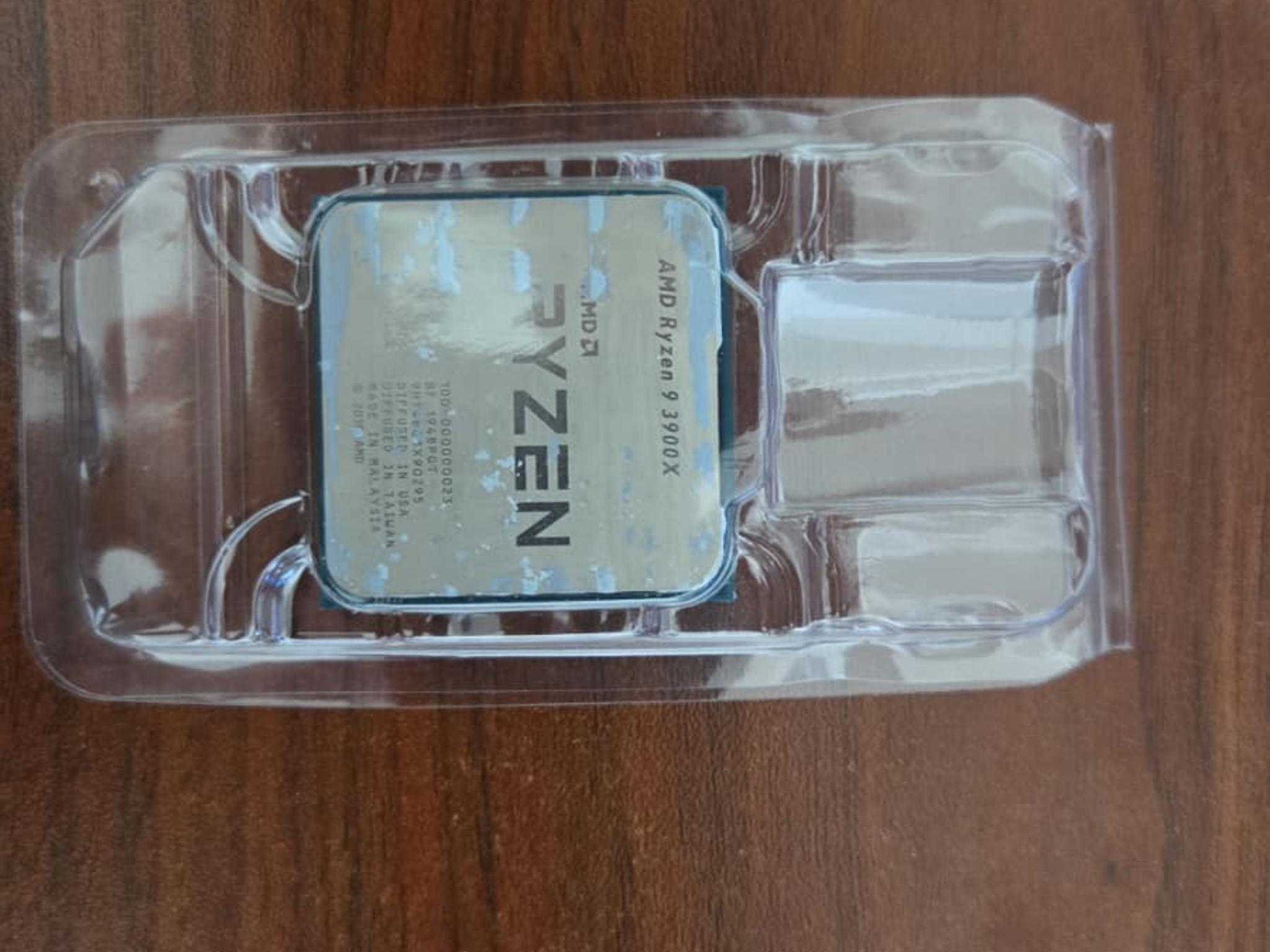 AMD Ryzen 9 3900X
