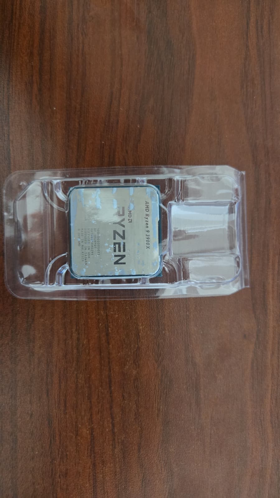 AMD Ryzen 9 3900X
