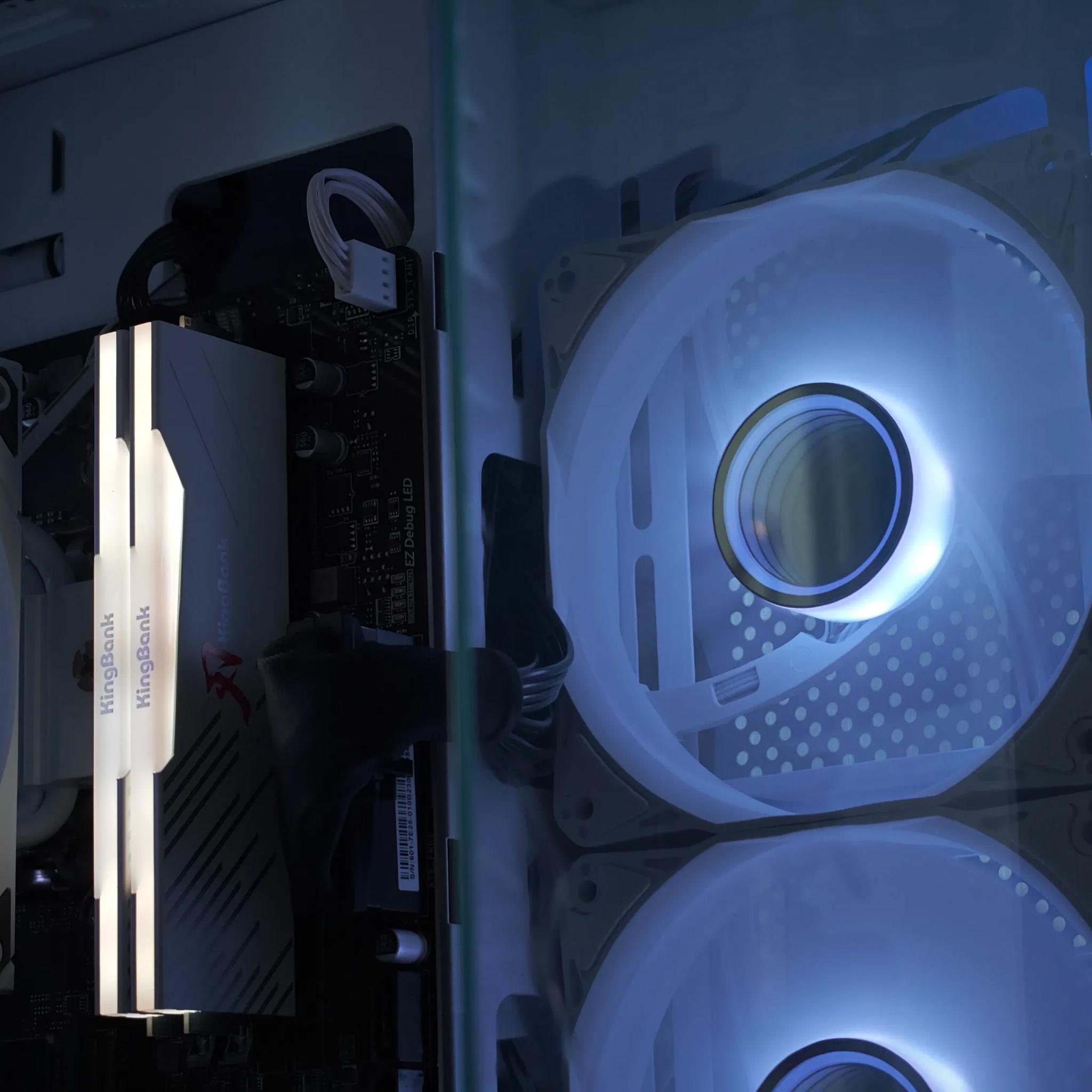 RTX 4060, Ryzen 8400F, 32GB DDR5, 1TB NVMe Gaming PC
