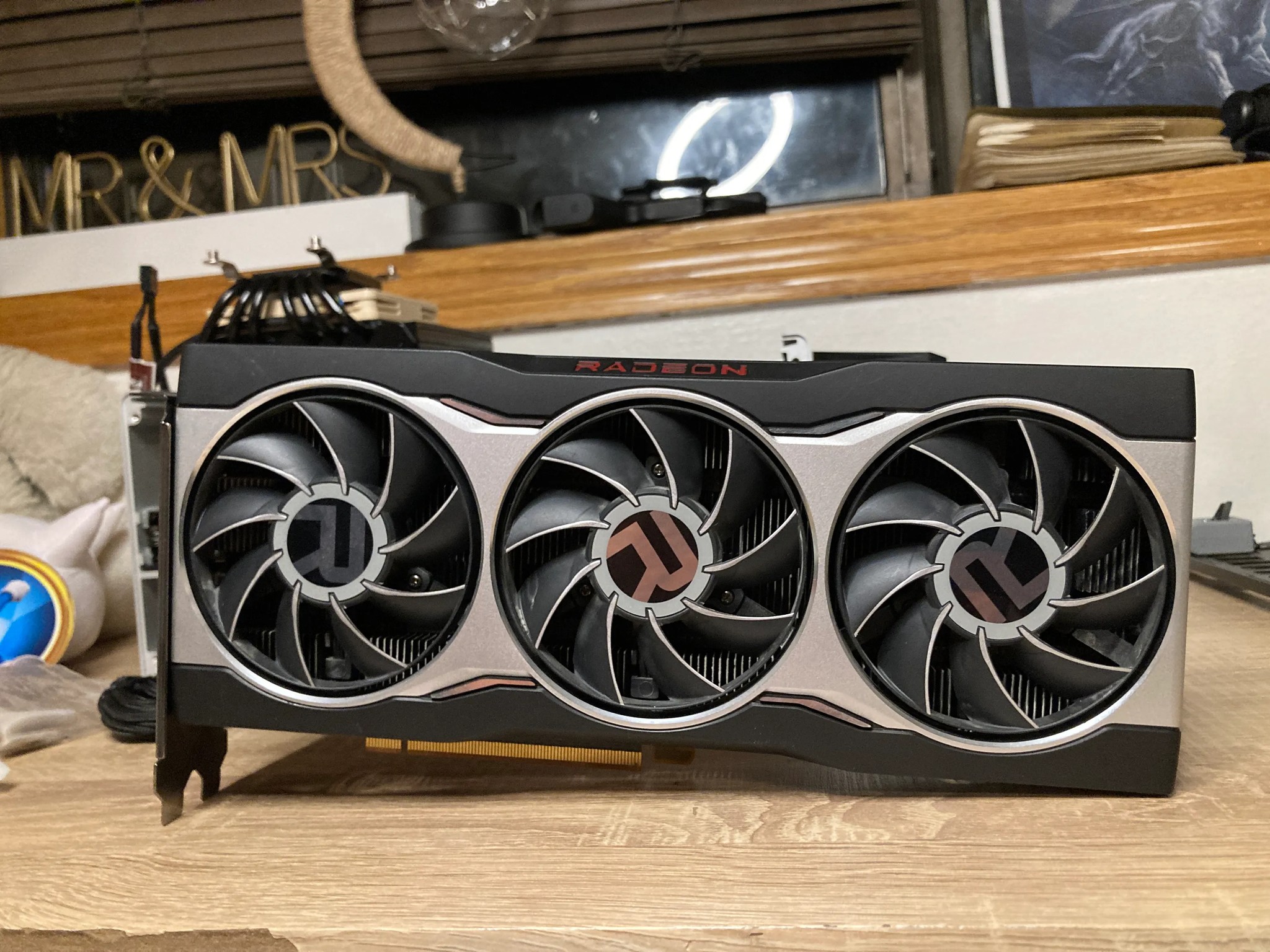 AMD RX 6800 Reference Edition 16GB GDDR6 Graphics Card