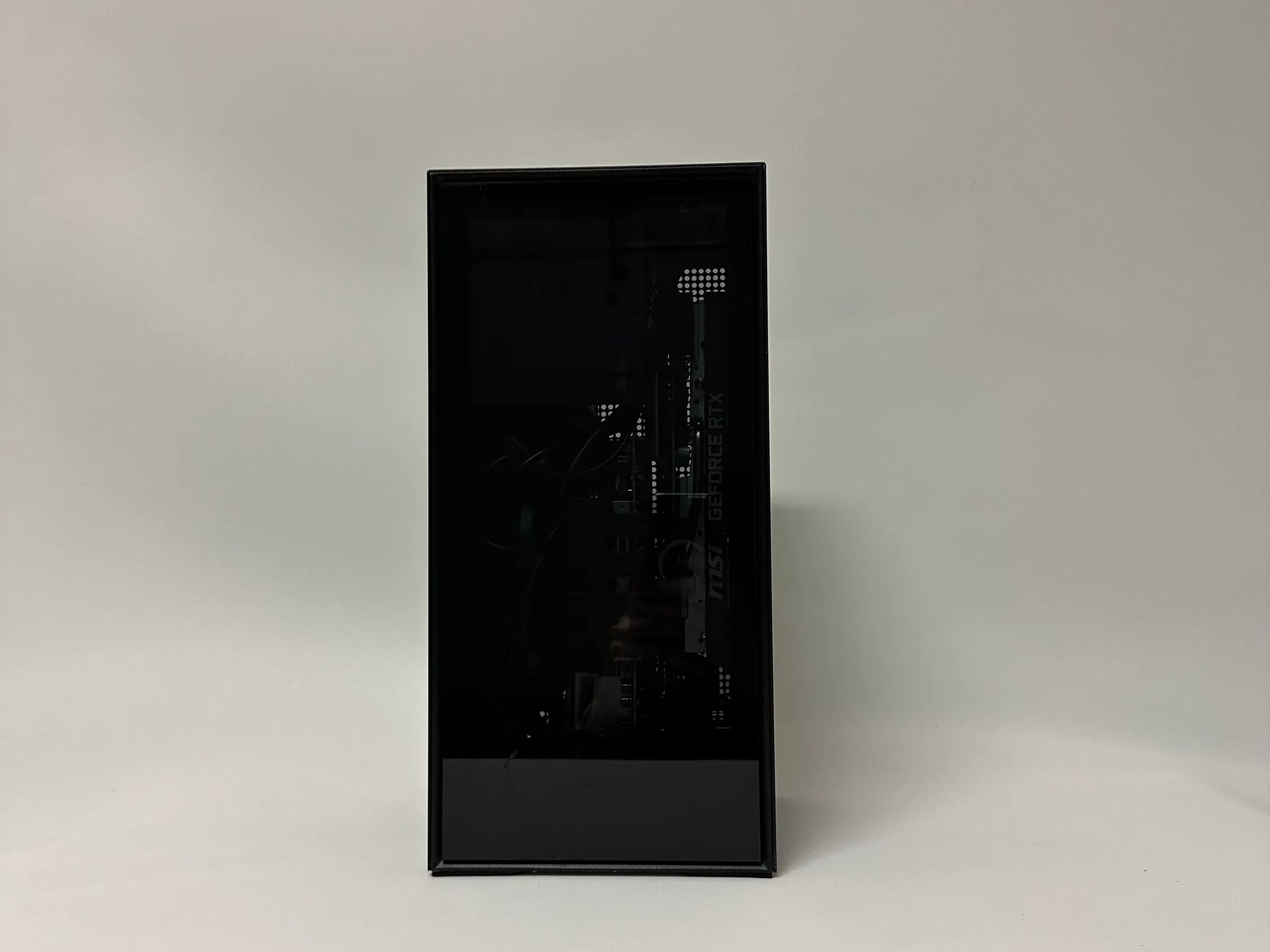 Gaming PC - H1 ITX Case - AMD 3700X - Nvidia 2070 Super - 32 GB DDR4 - 500 GB SSD