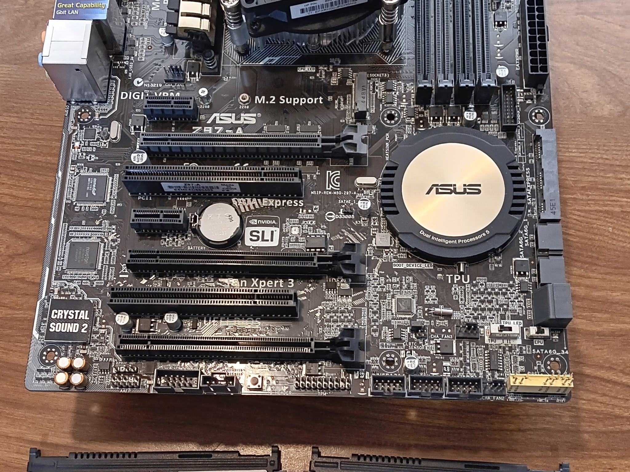 ASUS Z97-A/Intel Core i5-4670K 3.4GHz/8GB G-Skill DDR3 1866 RAM/Cooler