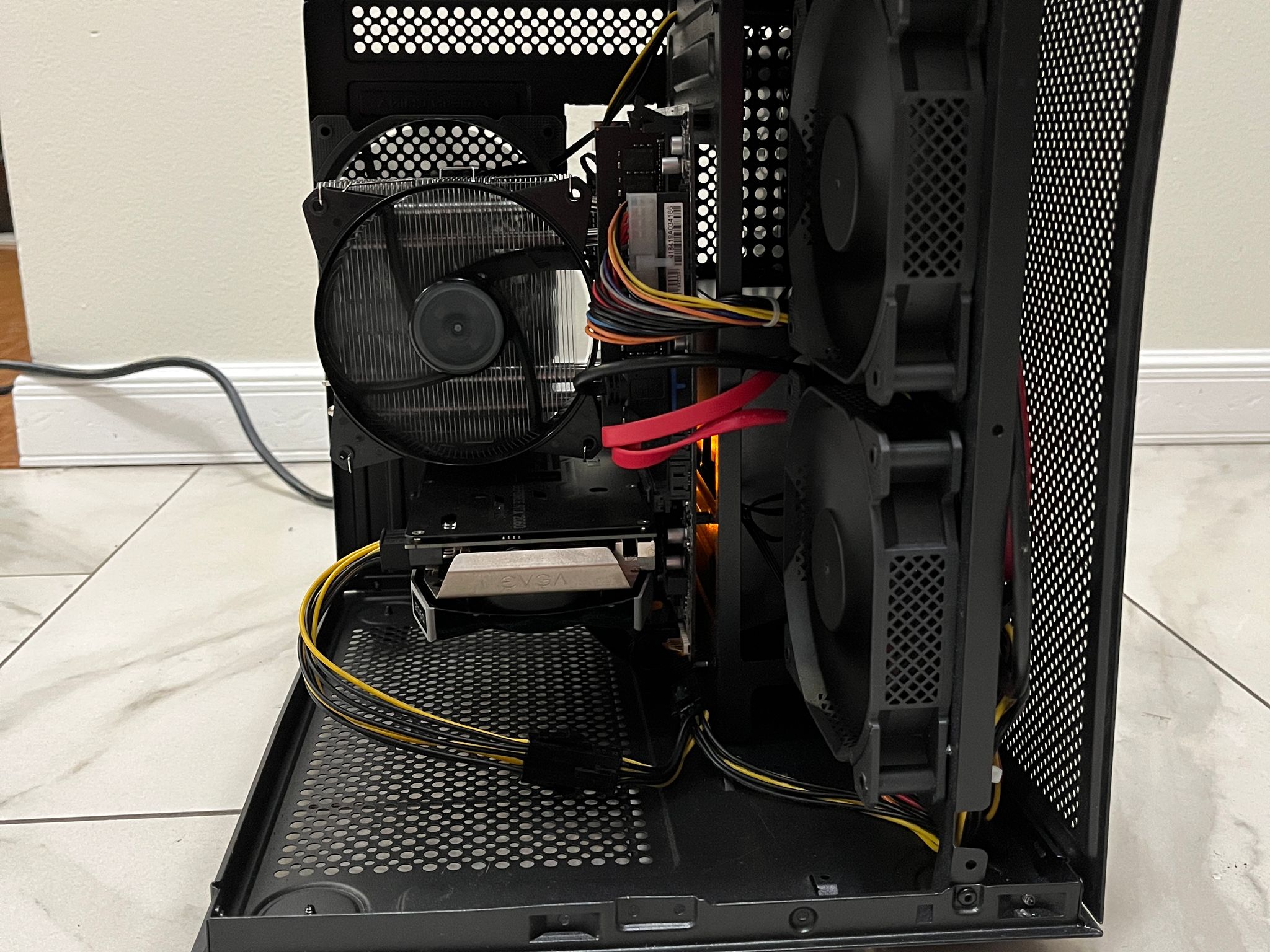 RTX 2060,Intel i5-7500,16GB RAM,870 GB Storage,Gaming PC w/Wi-Fi & BT-Defective Case,See Description