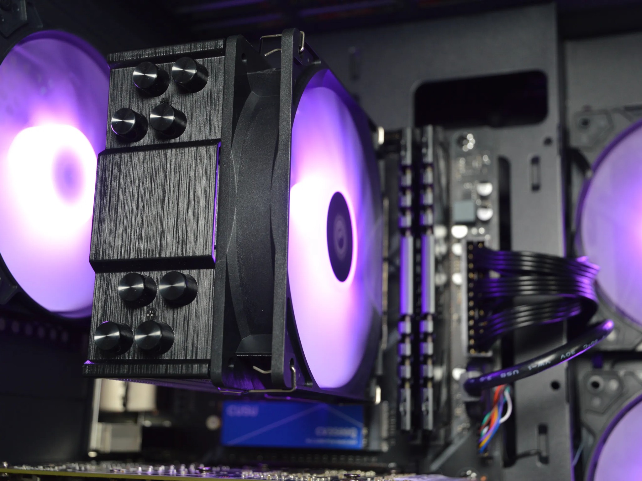 🐝🐝| GTX 1660 6GB | RYZEN 5 2600 | 16GB DDR4 RAM | 1TB NVME SSD | Bee Sting |