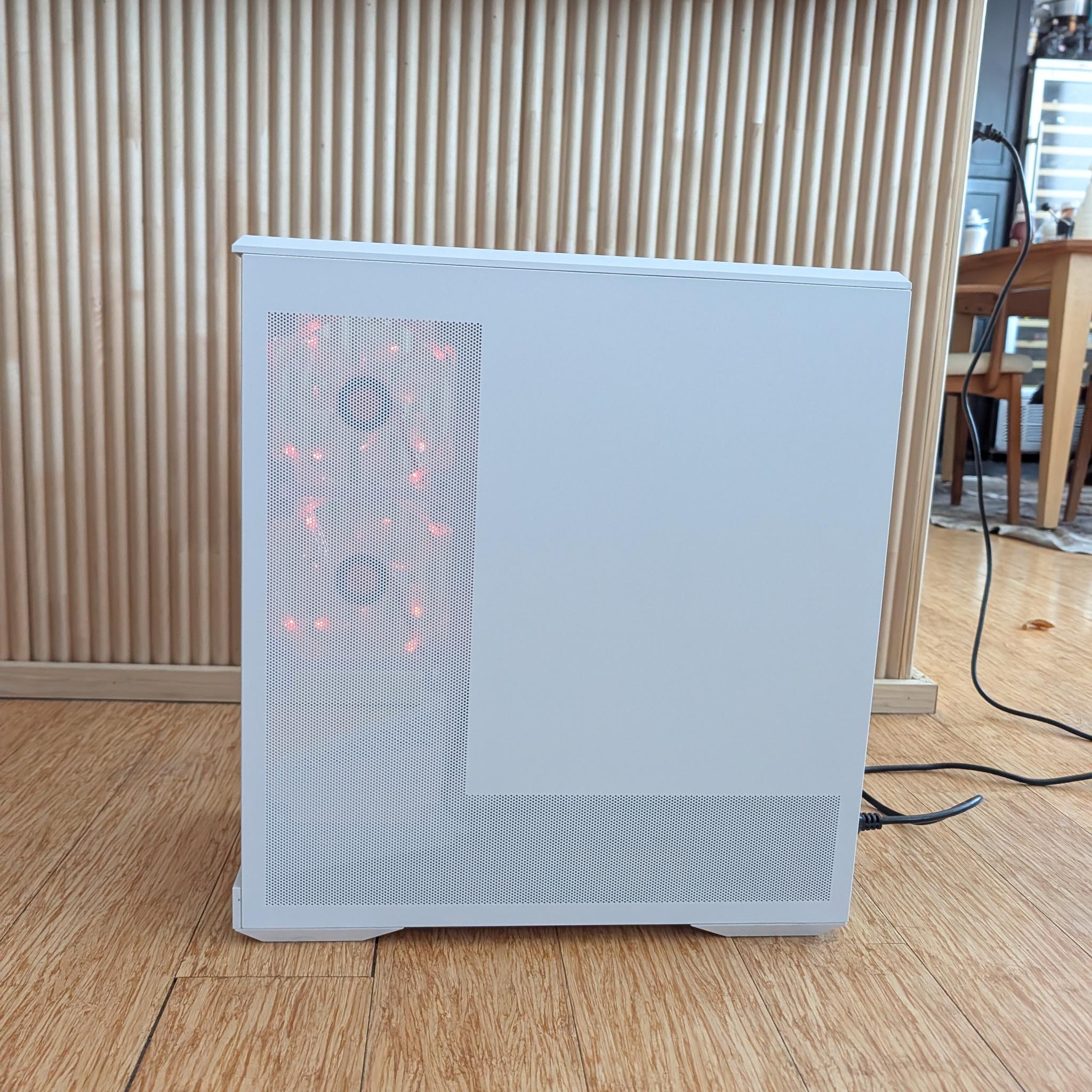 Custom I7 Gaming PC | GTX 1080 | I7 6700 | 16GB | 256GB |