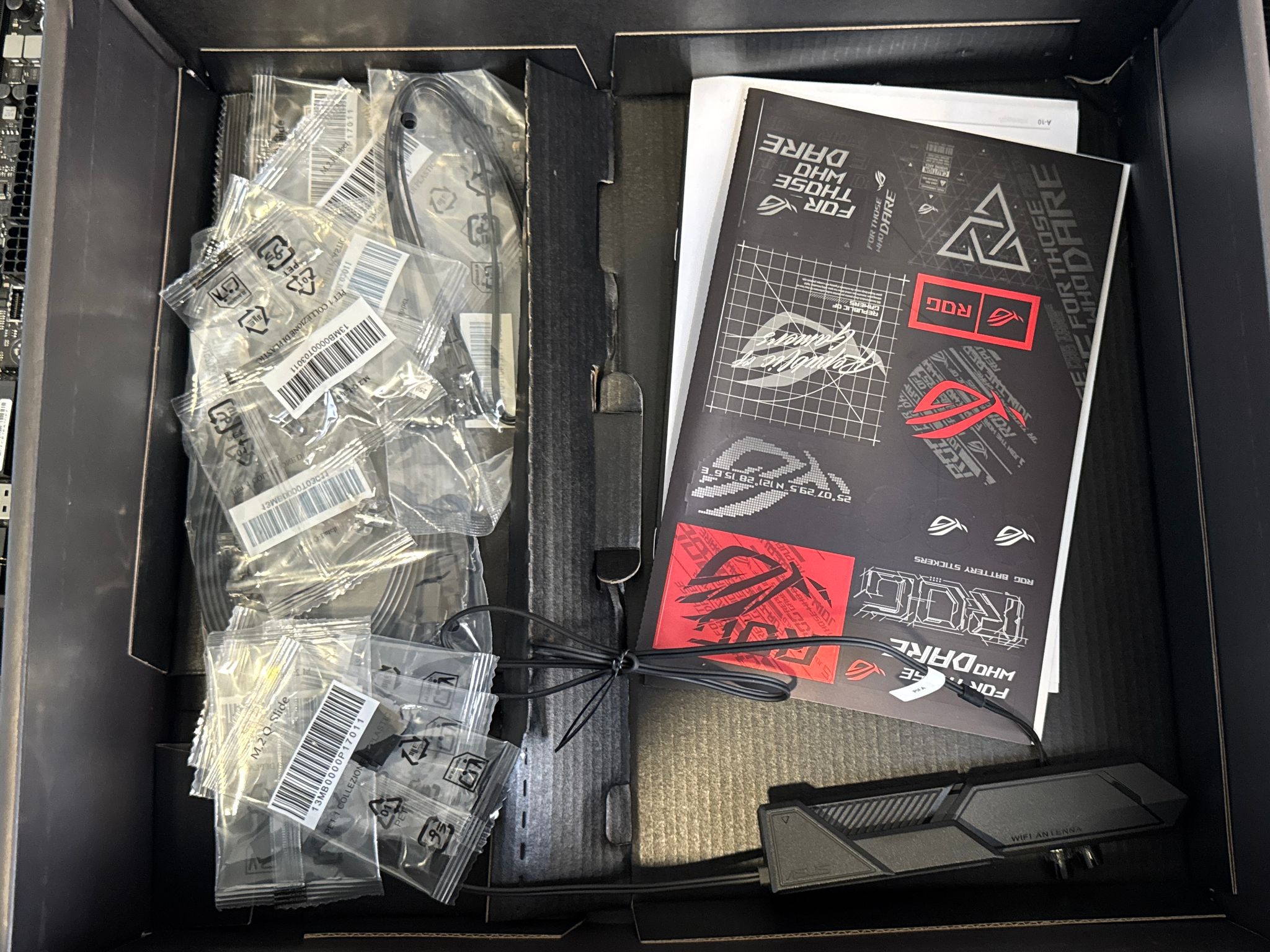 ASUS ROG X870E Crosshair HERO