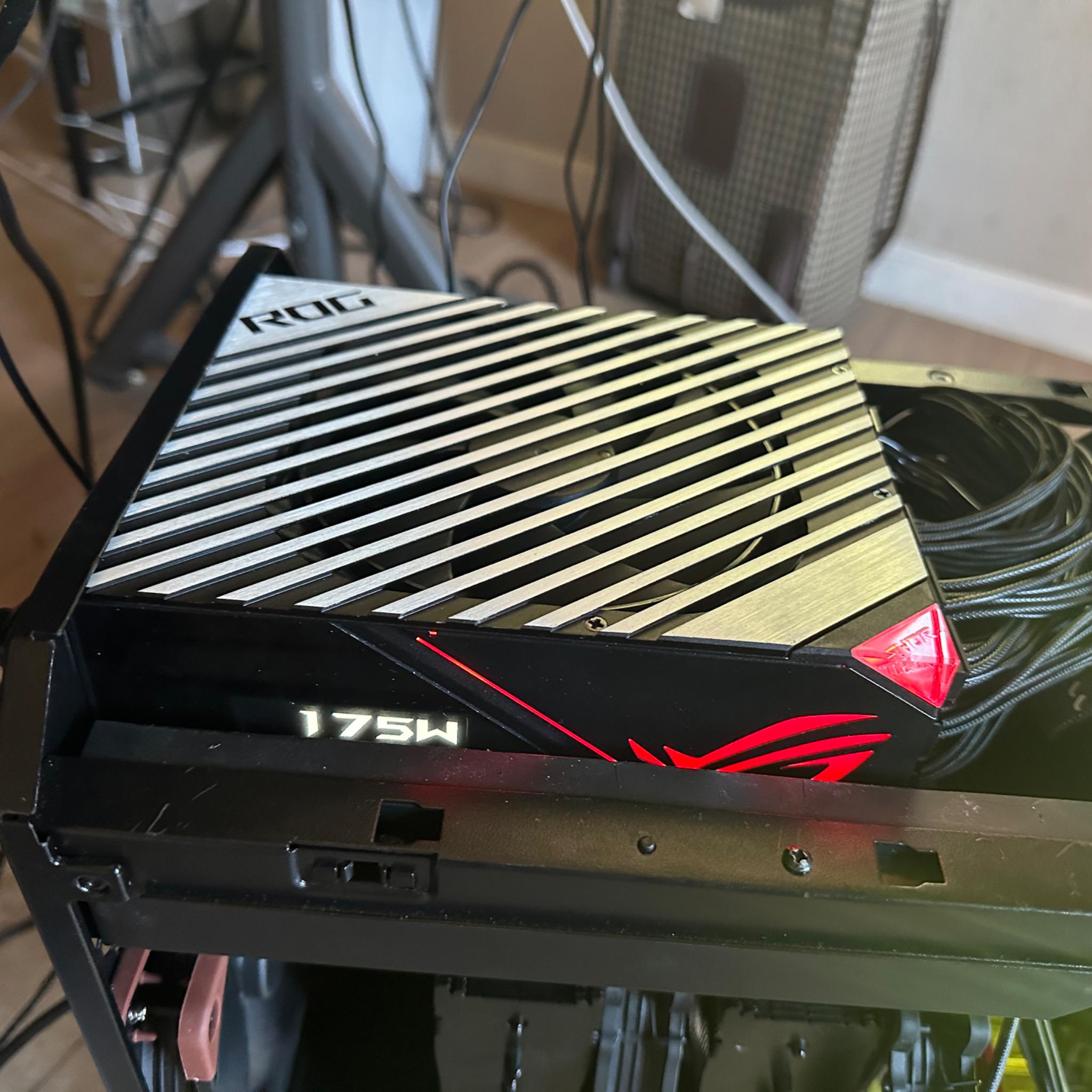 Asus Thor Platinum 1200W
