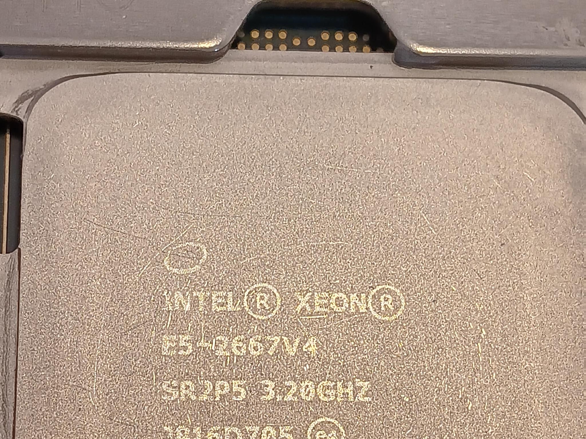 Asus X99-Deluxe MB, TWO Intel CPUs, 32GB DDR4 RAM, I/O Shield