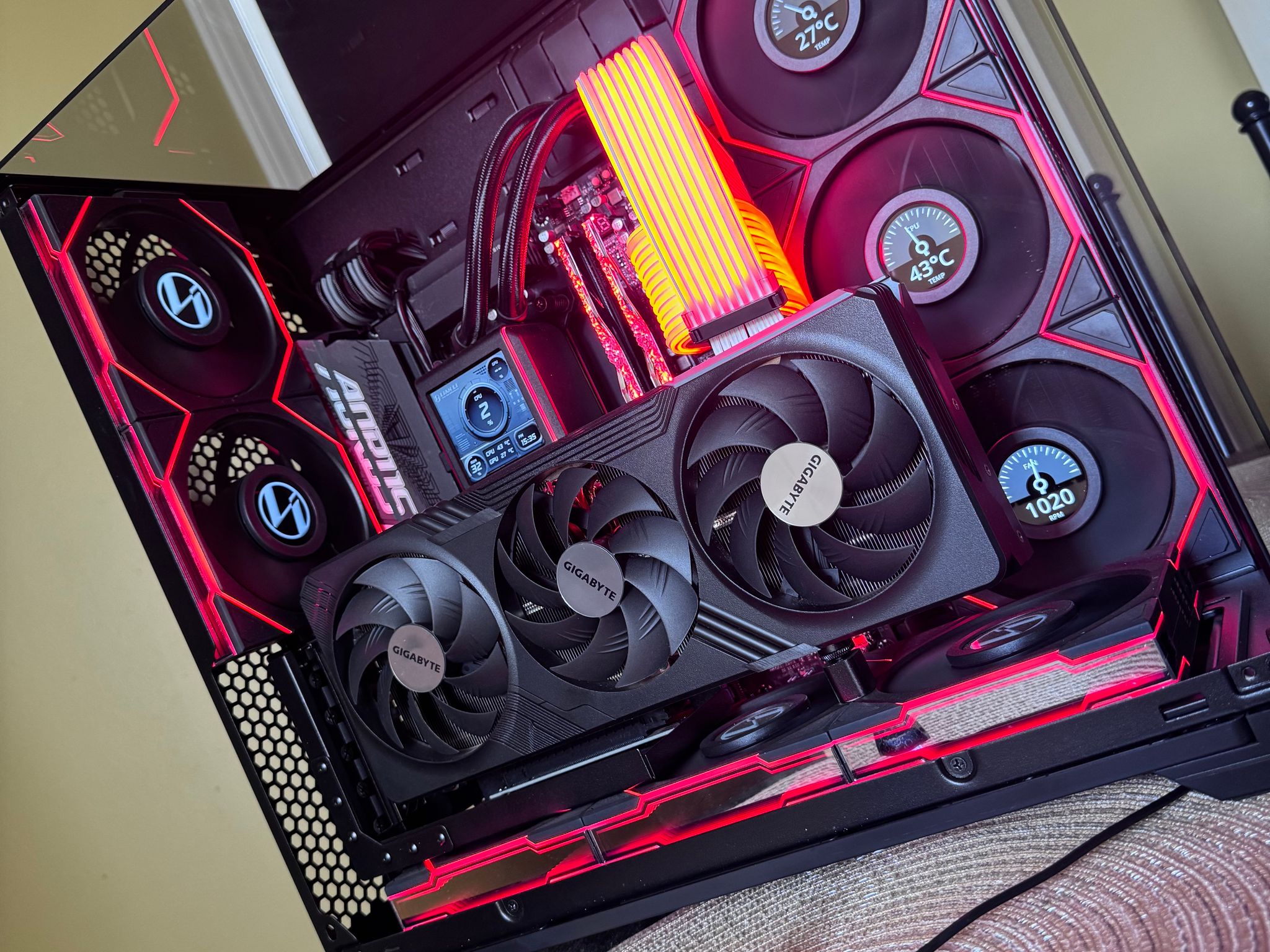 Custom built gaming pc ft. Ryzen 9 9950x3d
