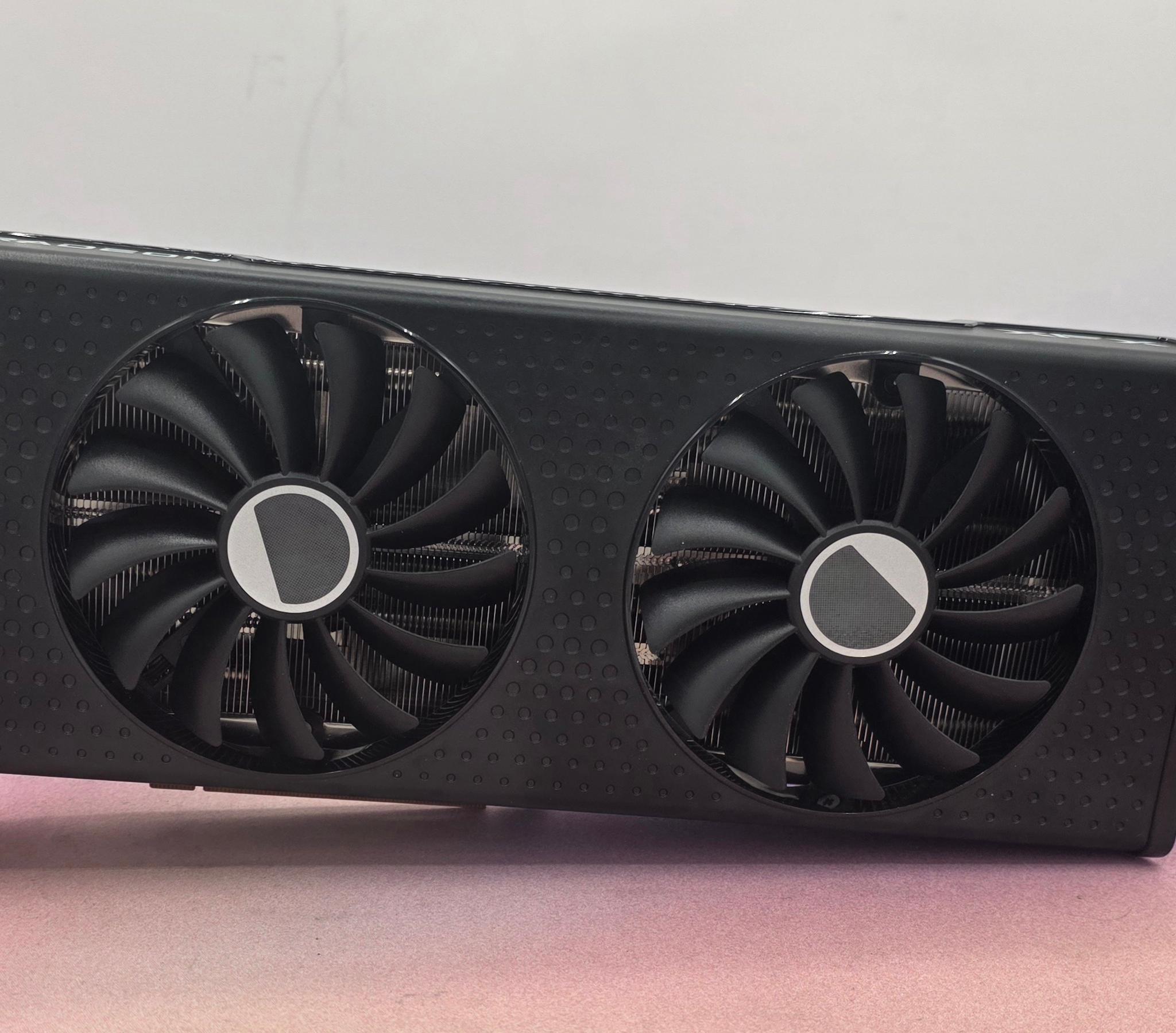XFX Speedster SWFT210 Radeon RX 7700 XT