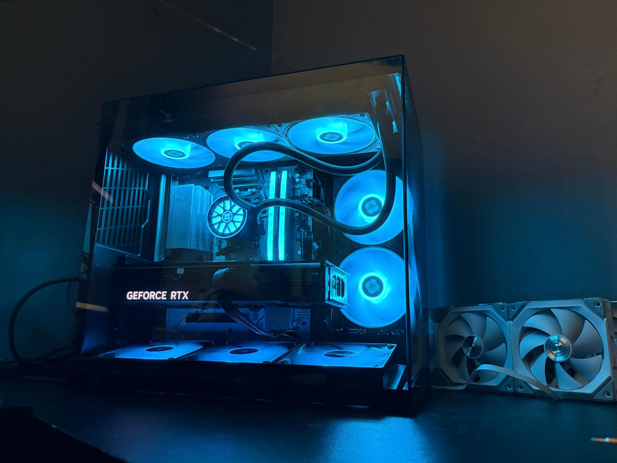 5070 Ti/Ryzen 7 7800x3D/32GB DDR5