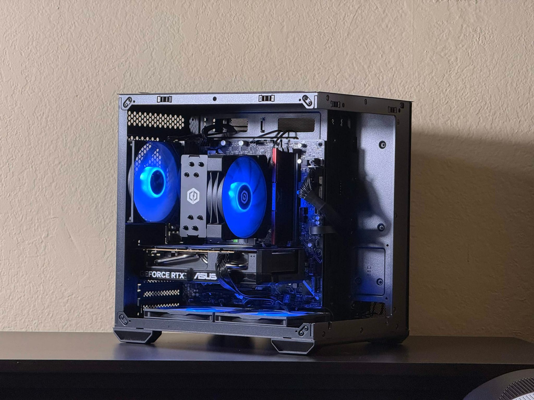 FREE SHIPPING 🖤🌈 Black RGB Gaming PC | RTX 5060 | Intel Core i5-14400F | 1TB NVME SSD | 16 GB DDR5
