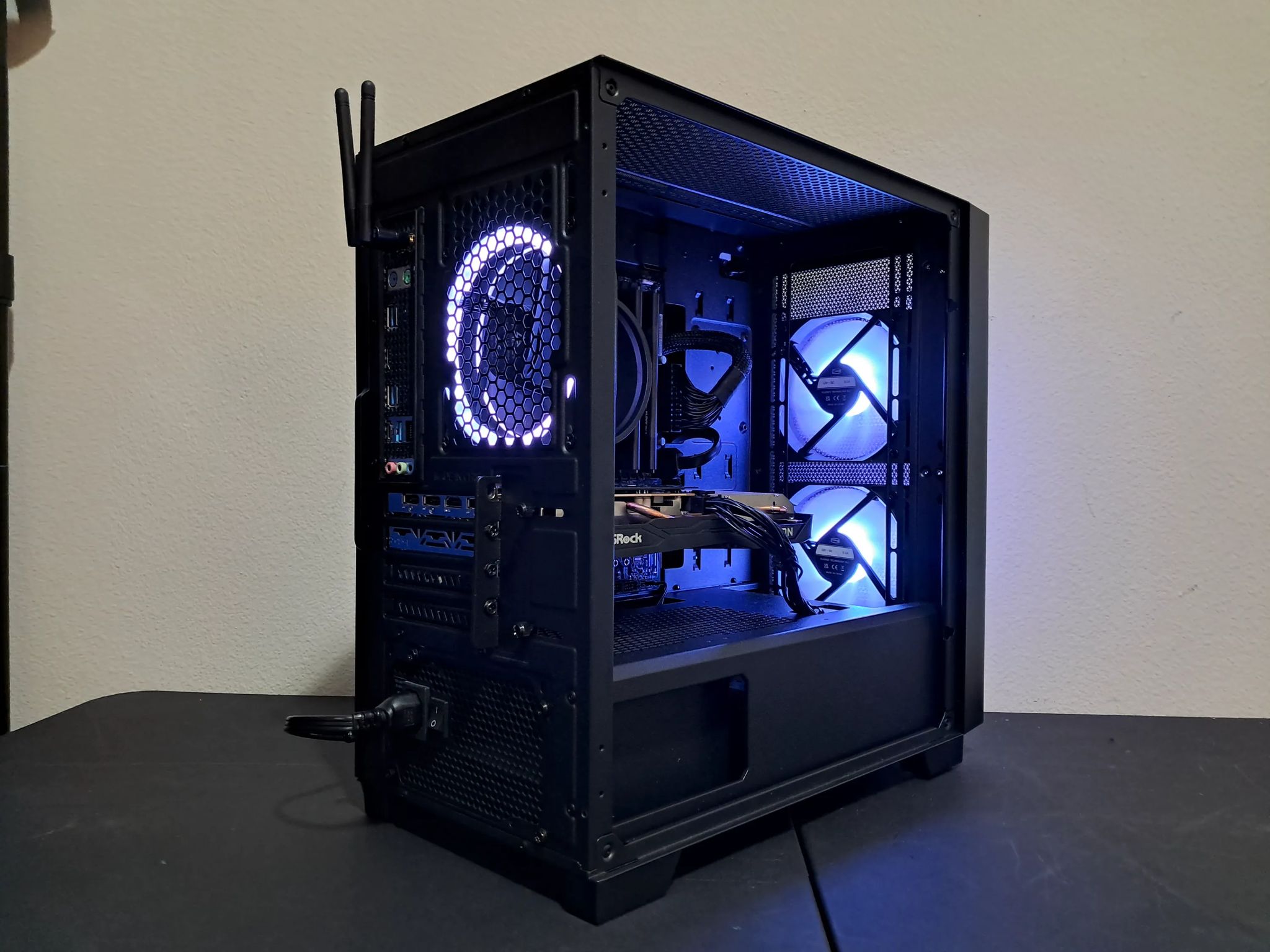 🔴AMD All-In🔴 Full PCIe 4.0 | Radeon RX 6600 | Ryzen 3 3100 (3.6-3.9GHz) | 1TB SSD | 16GB DDR4