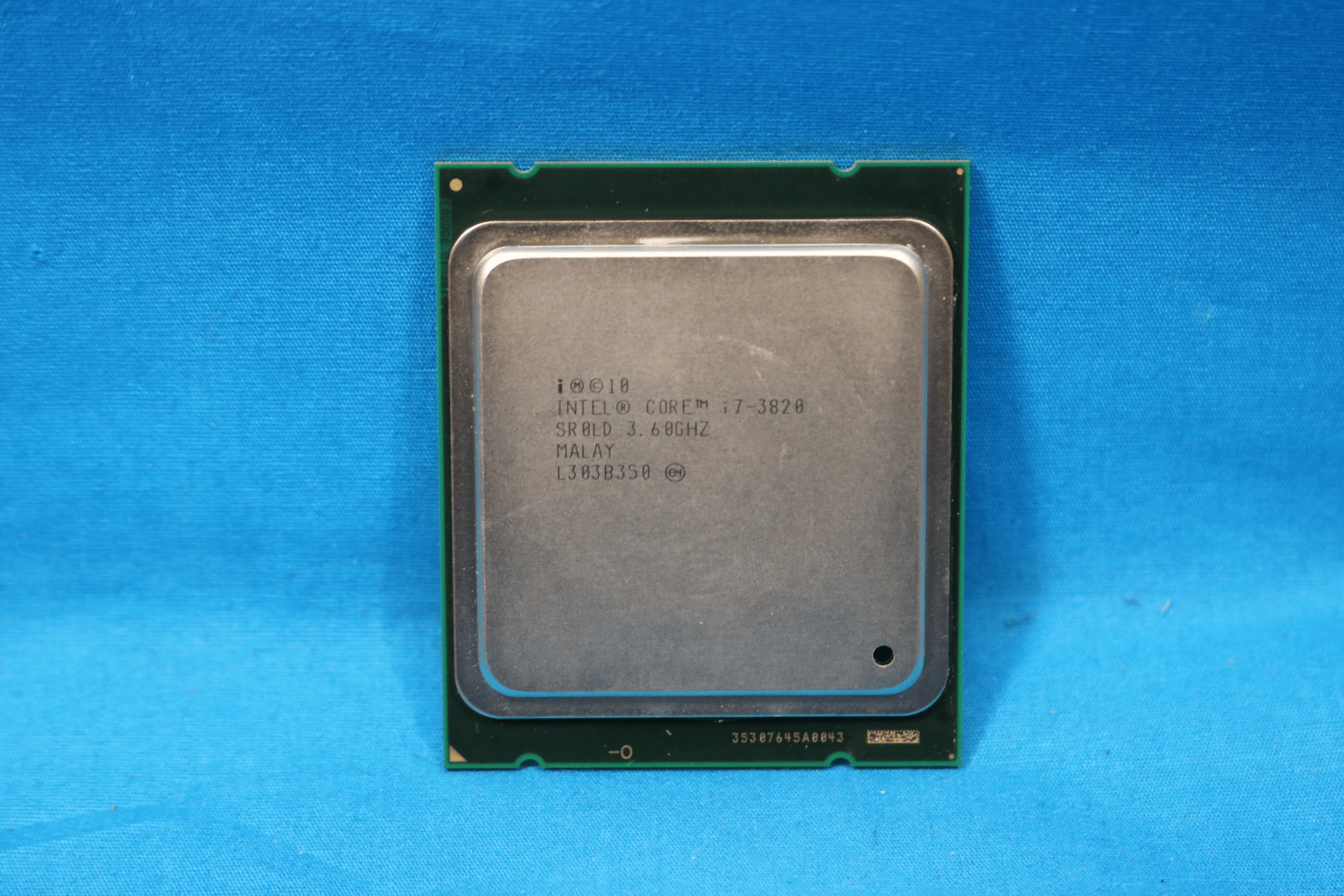 Intel Core i7-3820 3.60GHz Socket LGA2011 4-Core 8-Thread 10MB Desktop CPU SR0LD