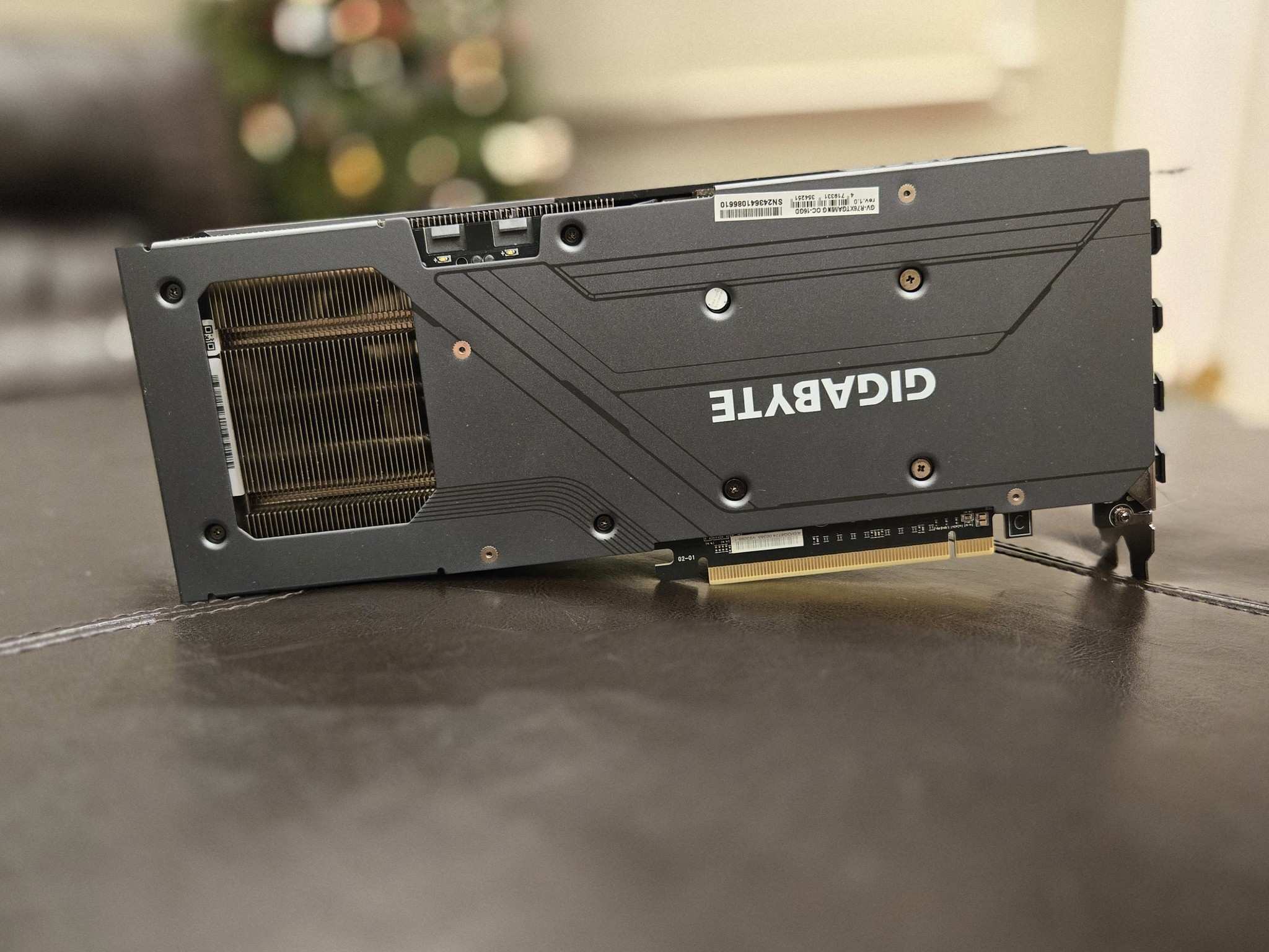 Gigabyte Gaming OC RX 7600 XT 16GB