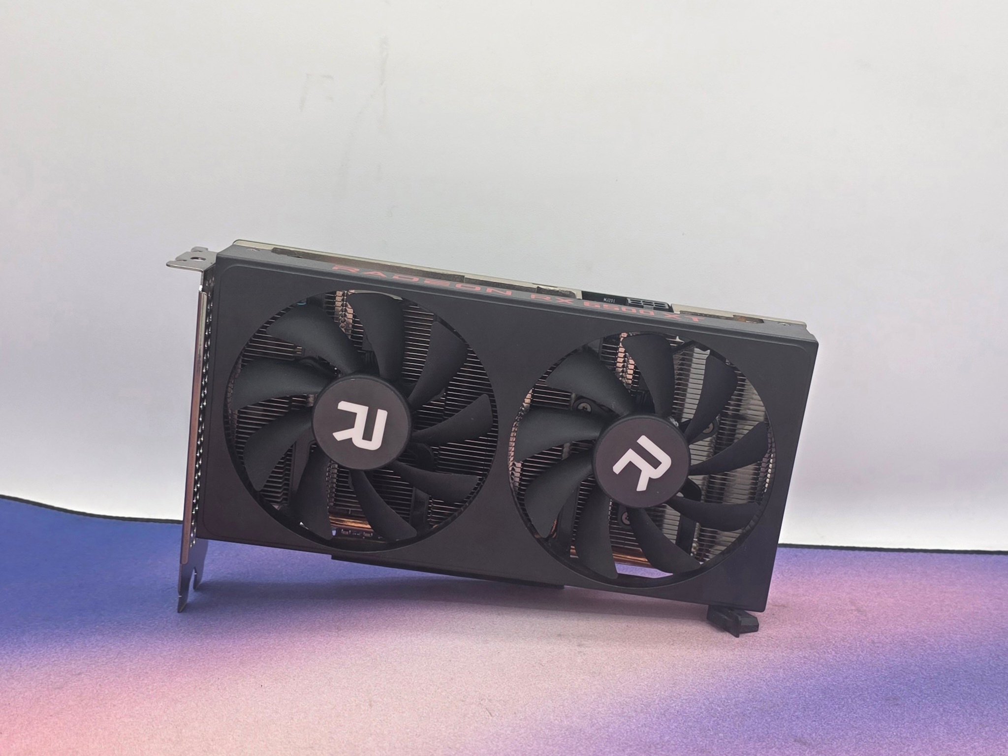 AMD Reference RX 6500XT
