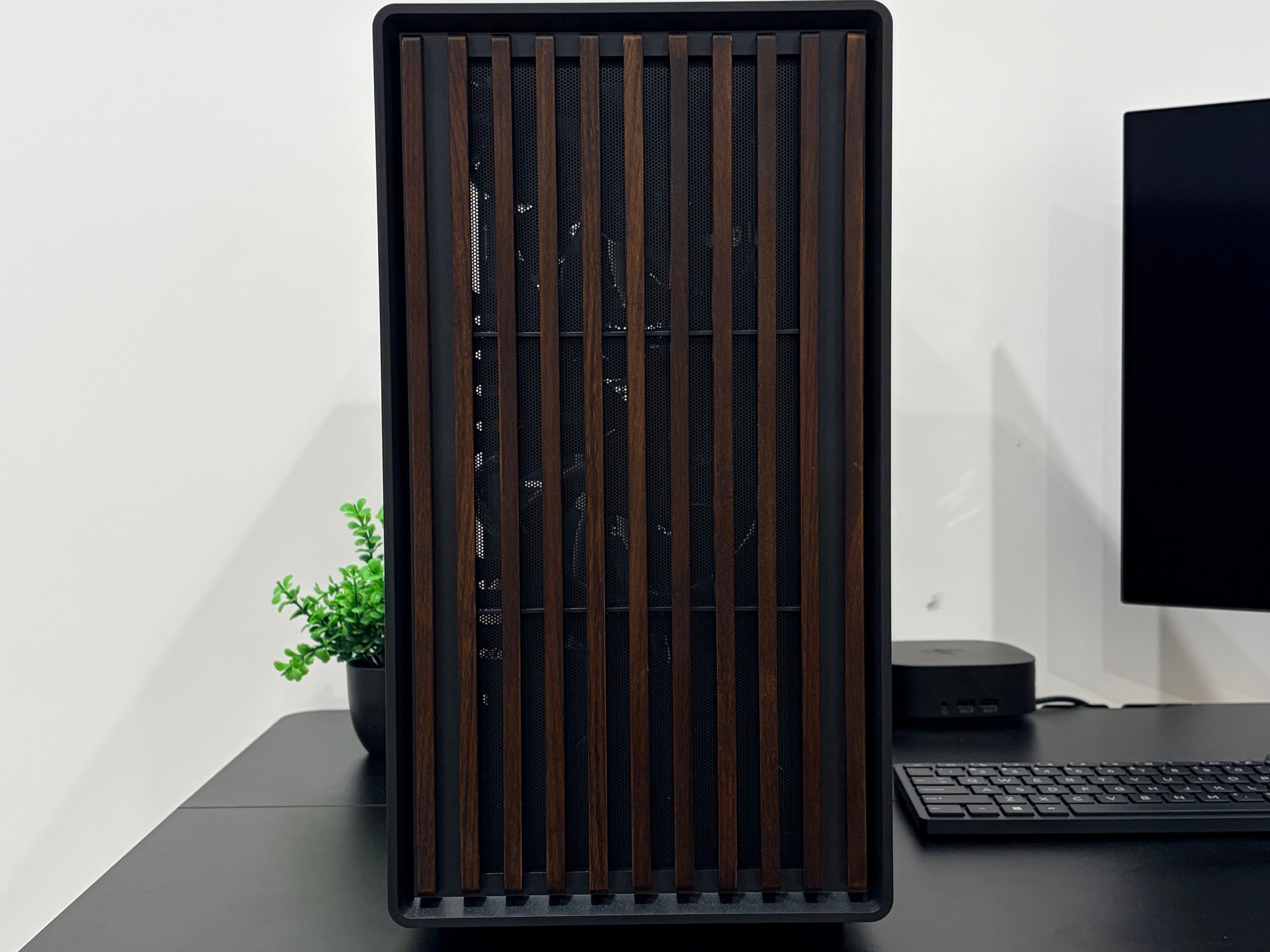 ✨ Executive Gaming PC | RTX 2060 SUPER | Ryzen 5 3400G | 16 GB DDR4 ✨