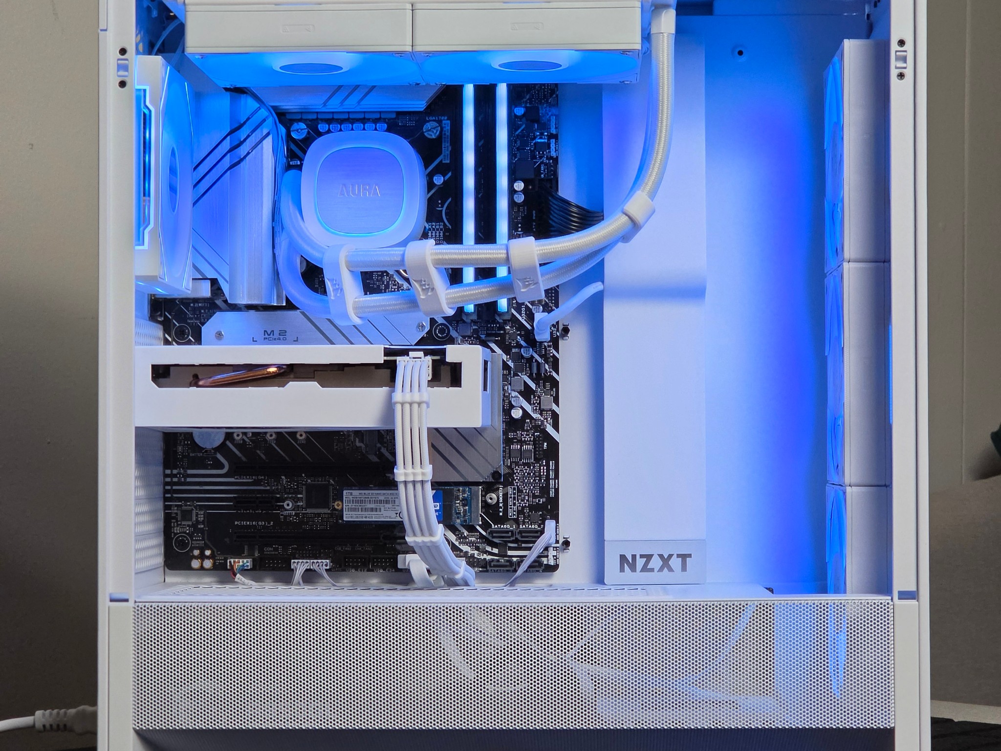 🌊 Plug n' Play Ready Gaming PC • Nvidia 4060, Intel 13600KF, 32GB RAM, 1TB SSD