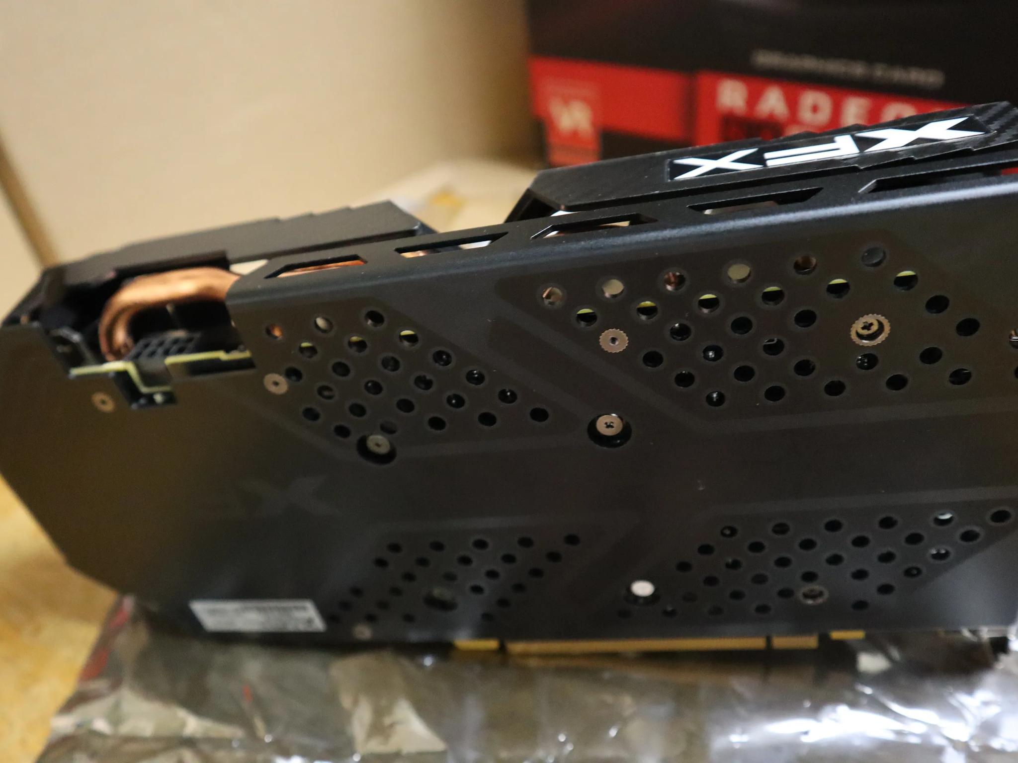 XFX RADEON RX 8 GB GTS 