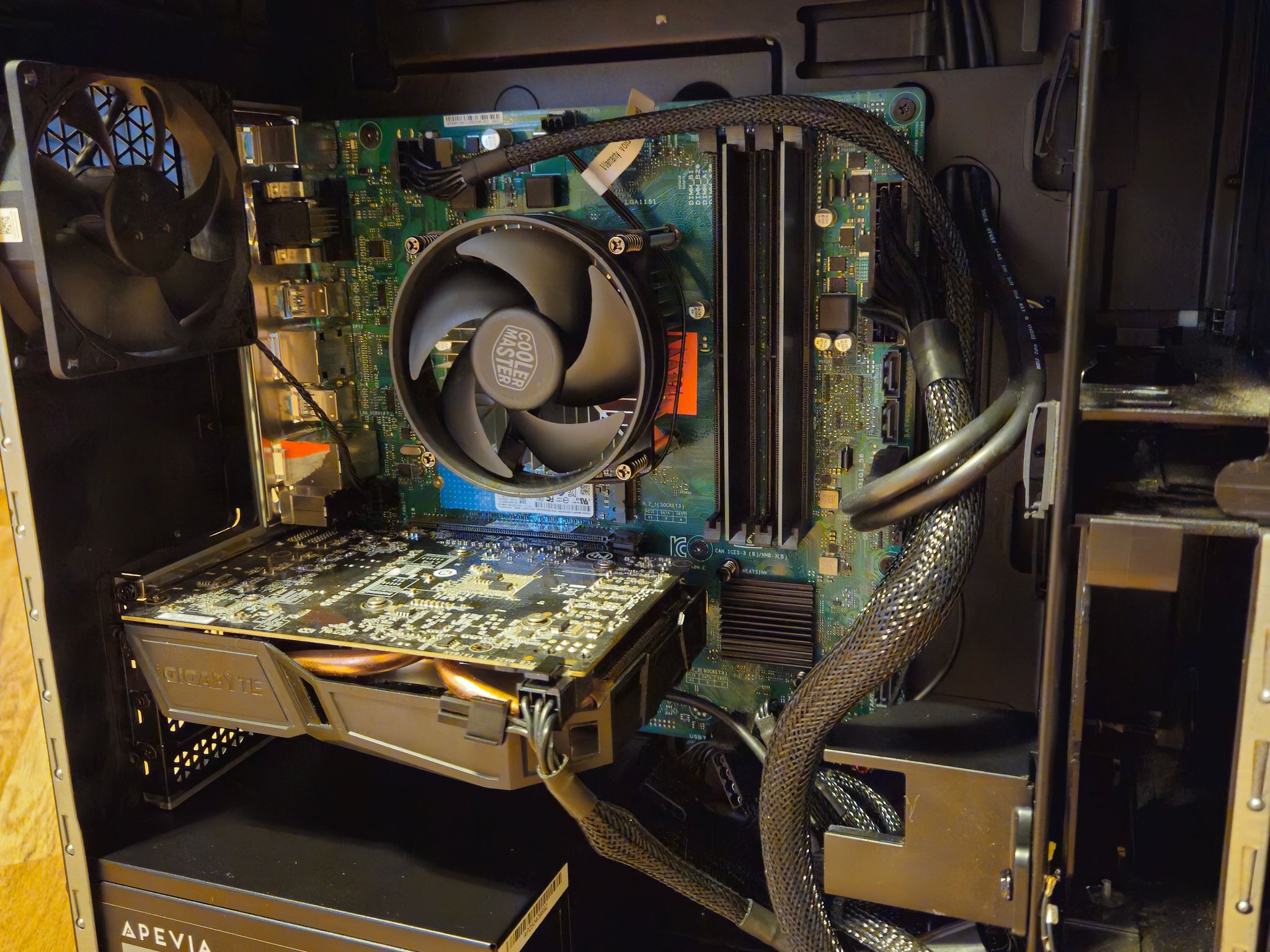 HP Omen Obelisk i5-8th gen gtx 1060 Gaming PC