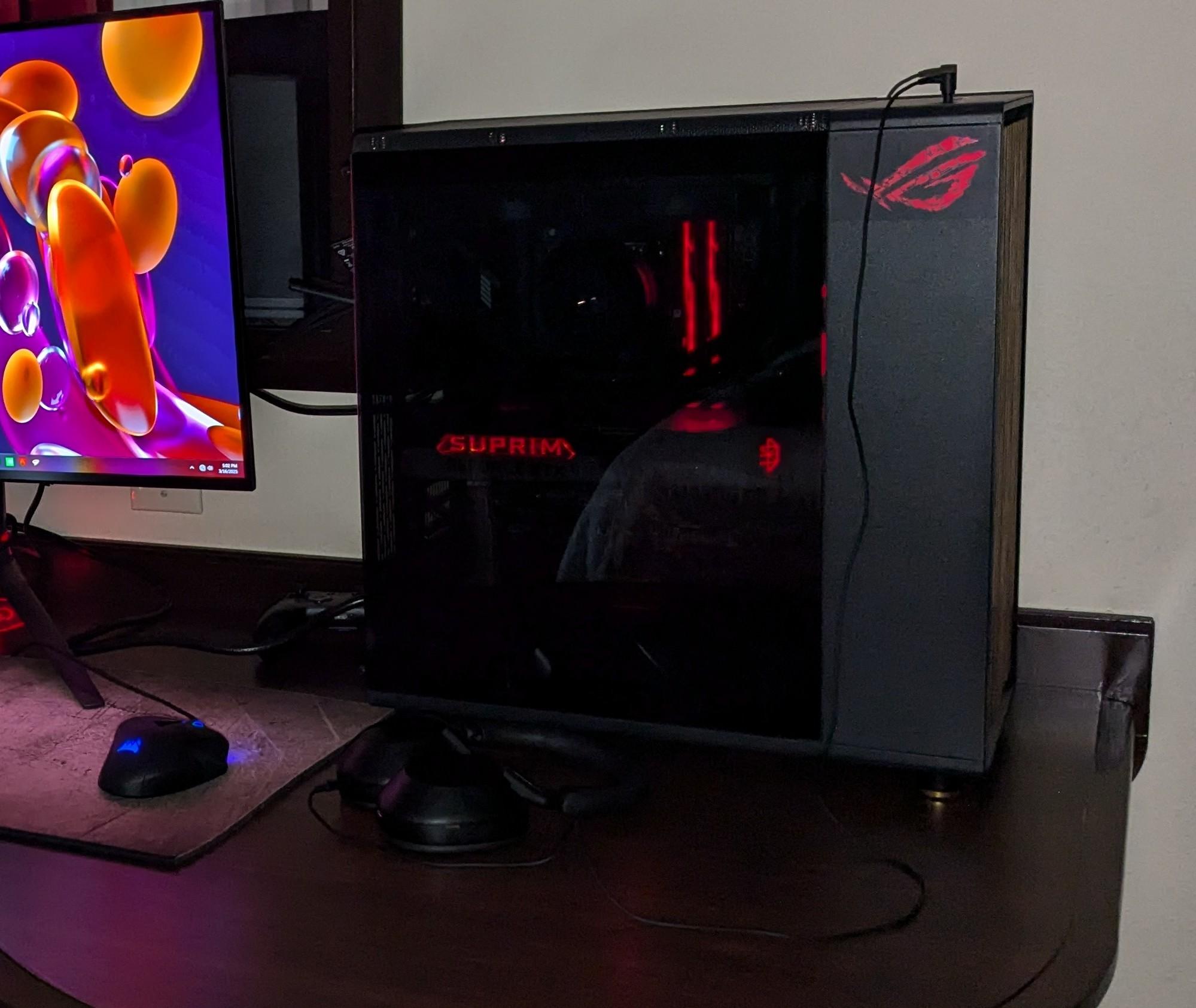 Nvidia RTX 5080 Msi Suprim liquid Soc edition