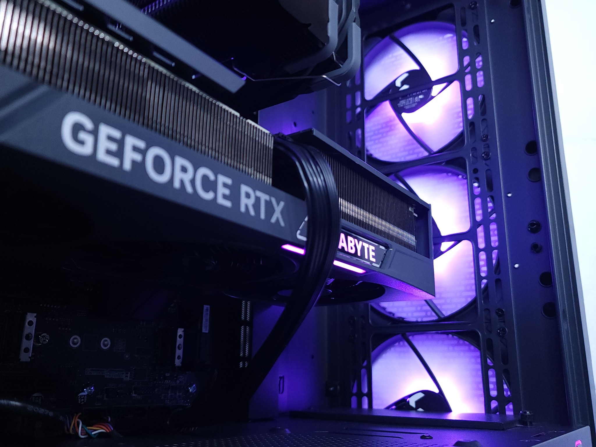 💜🖤RTX 4070 Ti | Core i7 12700F | 32GB 3200MHz | 1TB NVMe SSD Gen 4