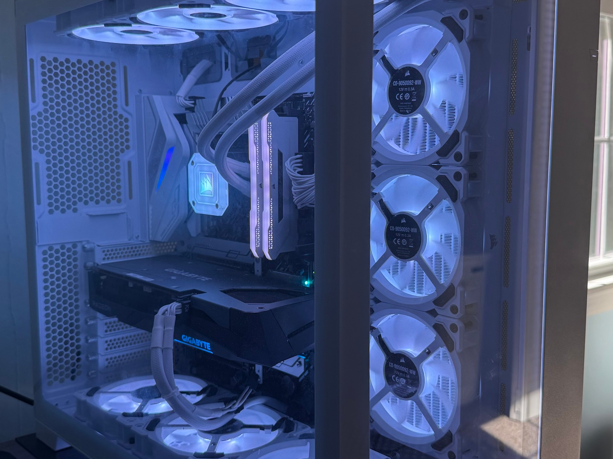 Radeon RX 6600 XT Custom Gaming PC - Core i7-11700K, 1TB NVMe SSD