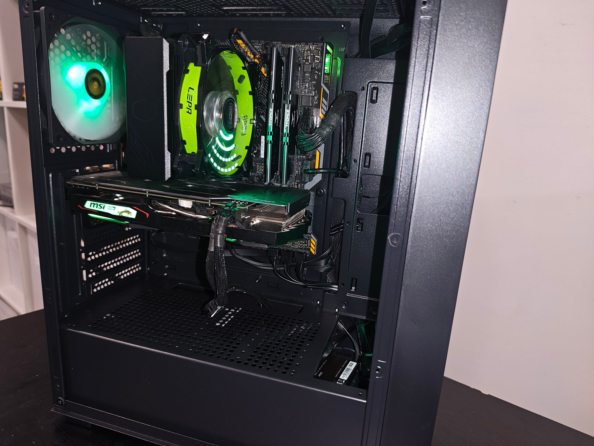 Budget Mid ranged 1080p/ 1440p gaming pc!