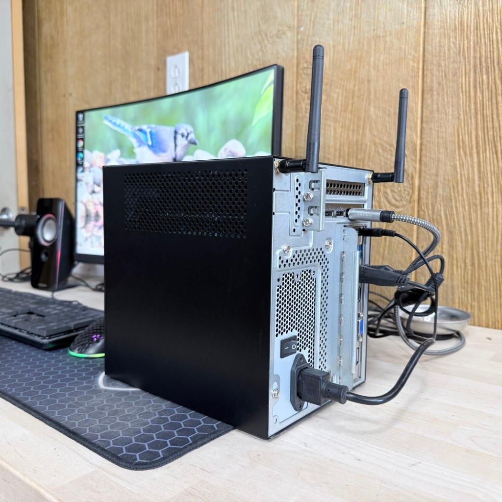 ASROCK DESKMEET X300 - AMD 3500, RX 5500, 16GB RAM, 1TB NVME - Good Starter Computer!