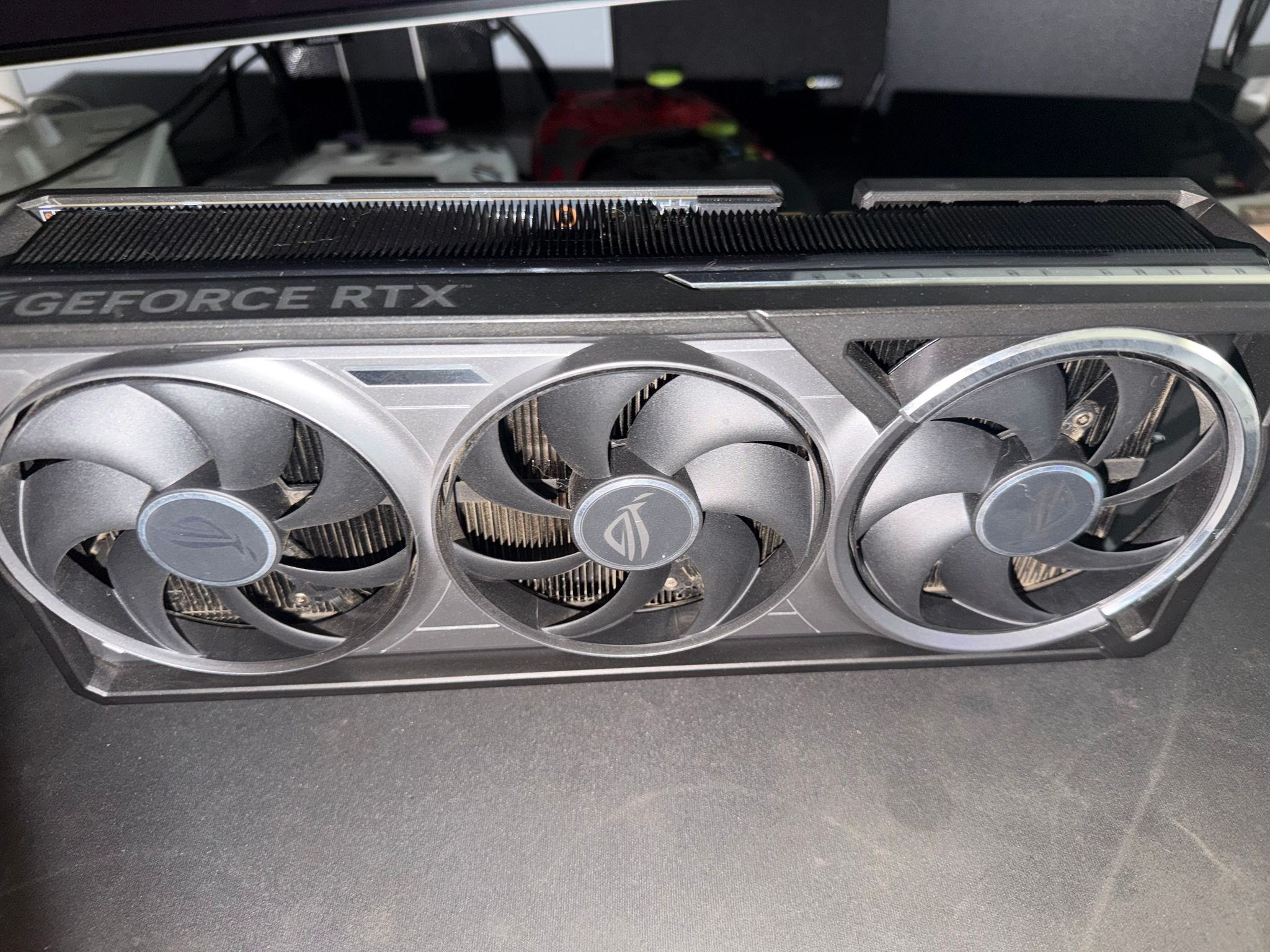 ASUS ROG Astral LC GeForce RTX 5090 32GB GDDR7 OC Edition