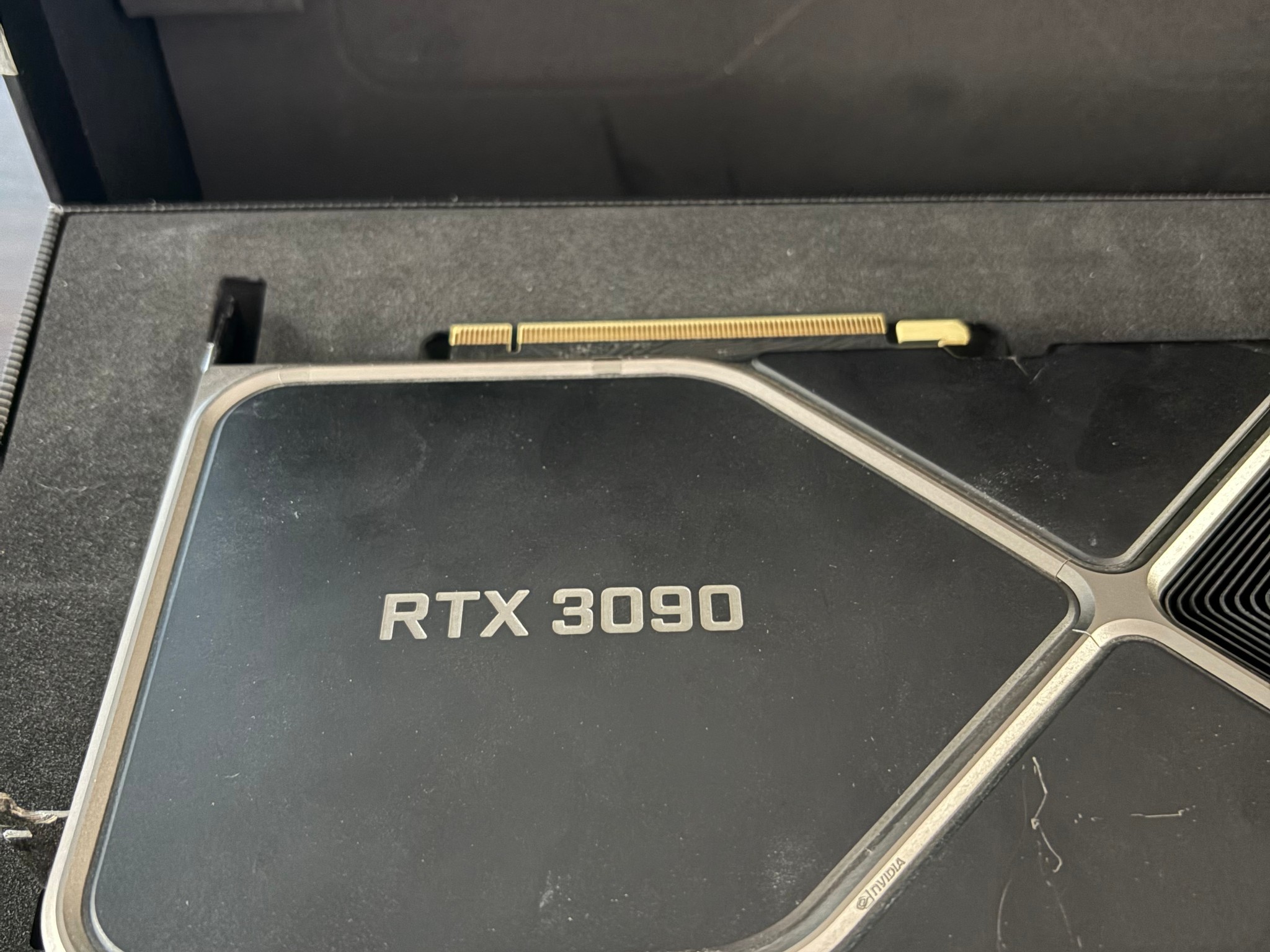 NVIDIA Founders Edition GeForce RTX 3090