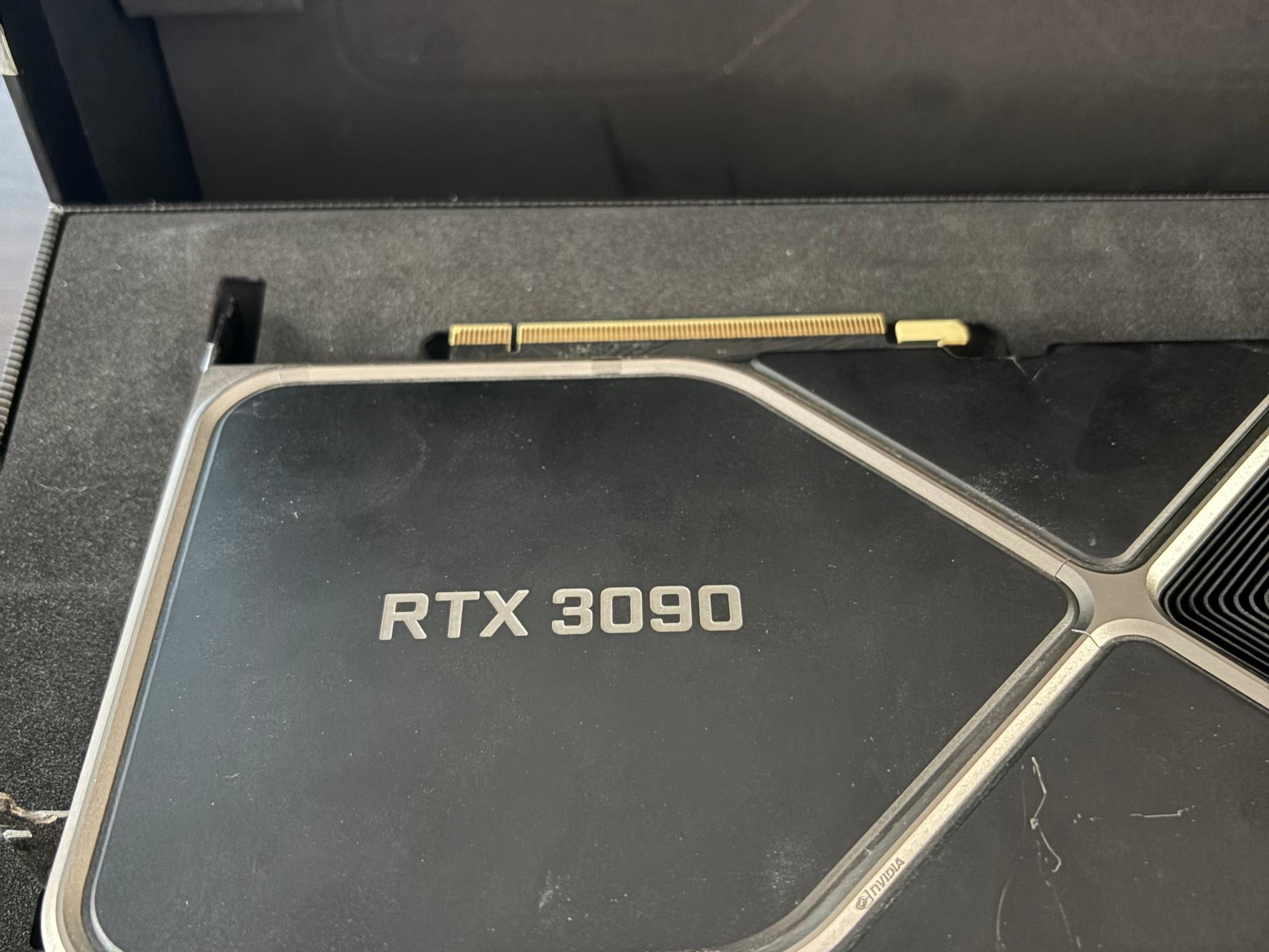NVIDIA Founders Edition GeForce RTX 3090