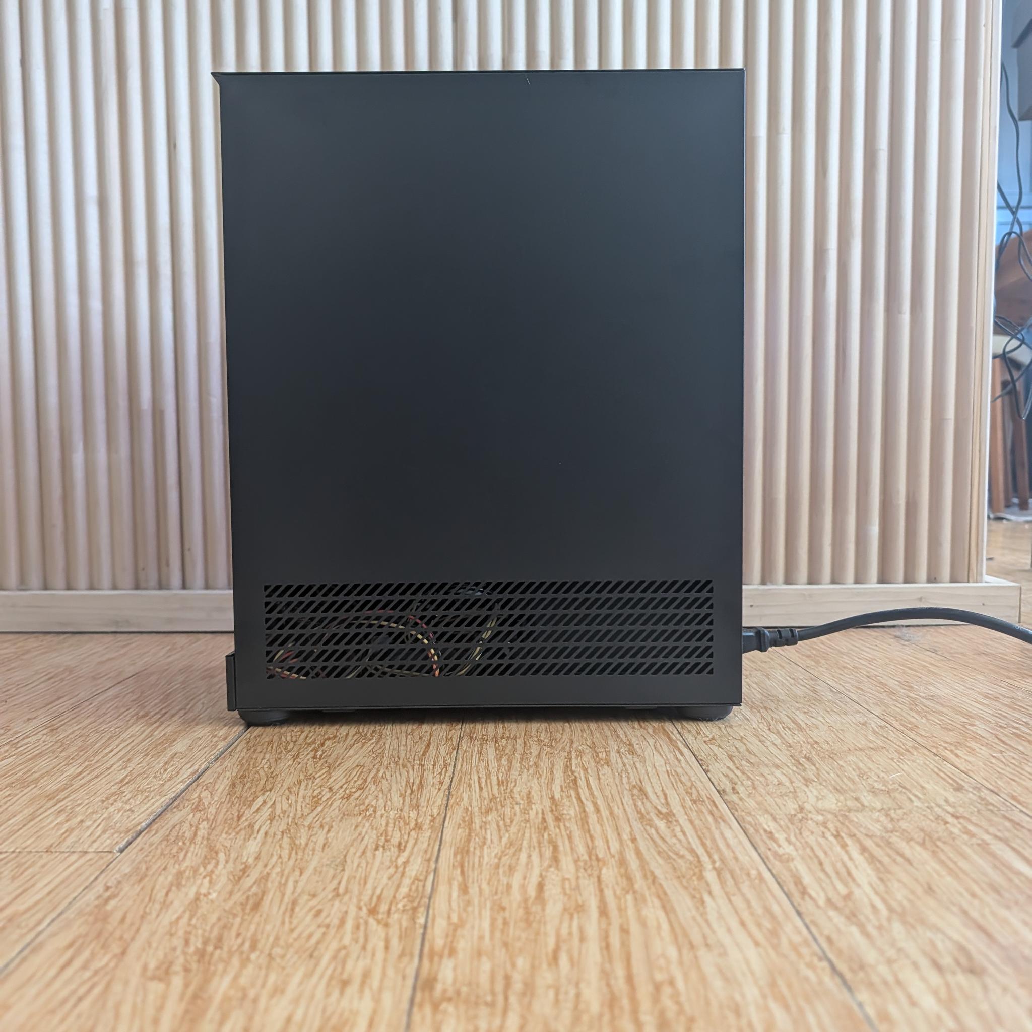 Custom Gaming PC | GTX 1060 | I5 7400 | 16GB DDR4 | 500GB SSD |