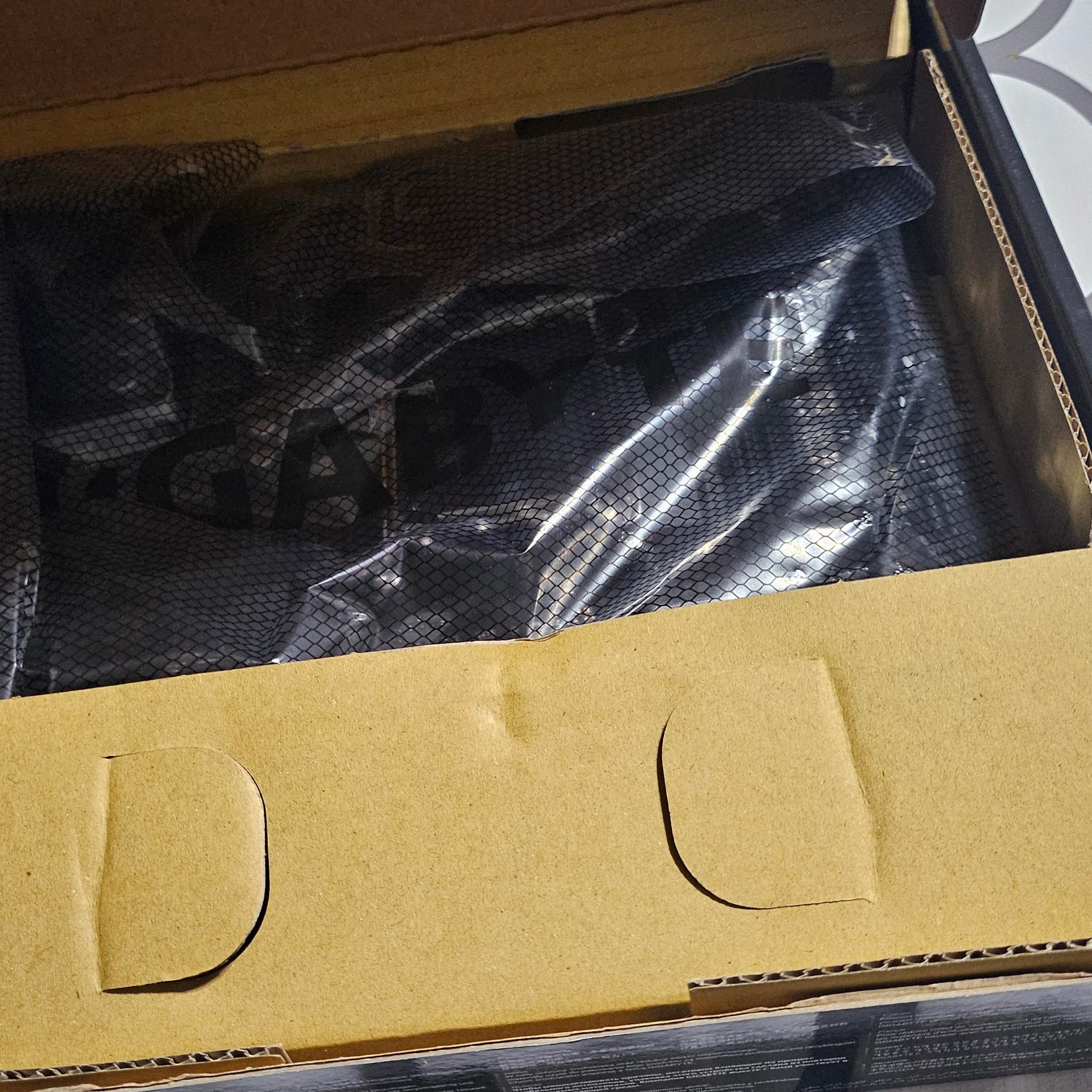 AMD Ryzen 5 7600X + Gigabyte A620M S2H AM5 CPU/Motherboard Combo - Works