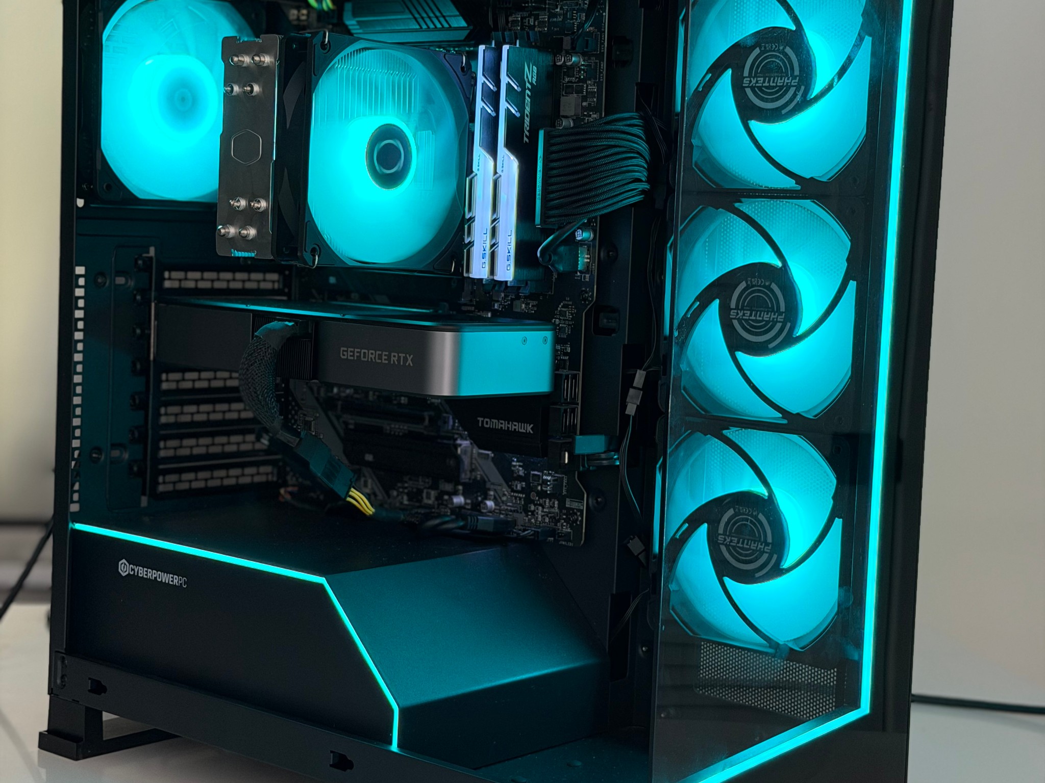 Gaming PC | RTX 3070 Founders Edition | RYZEN 7 5700X | 32GB DDR4 | 500GB SSD & 2TB HDD | WIFI & BT