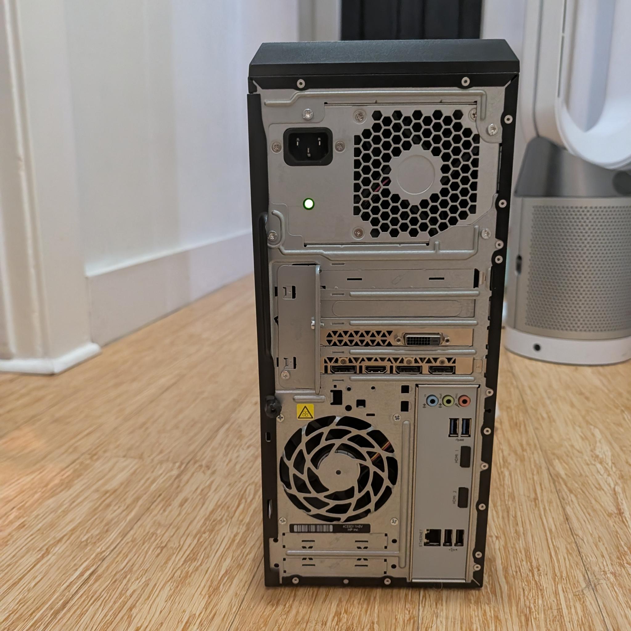 HP OMEN gaming PC | I5 7400 | GTX 1060 | 16GB | 1.5 TB SSD/HDD |
