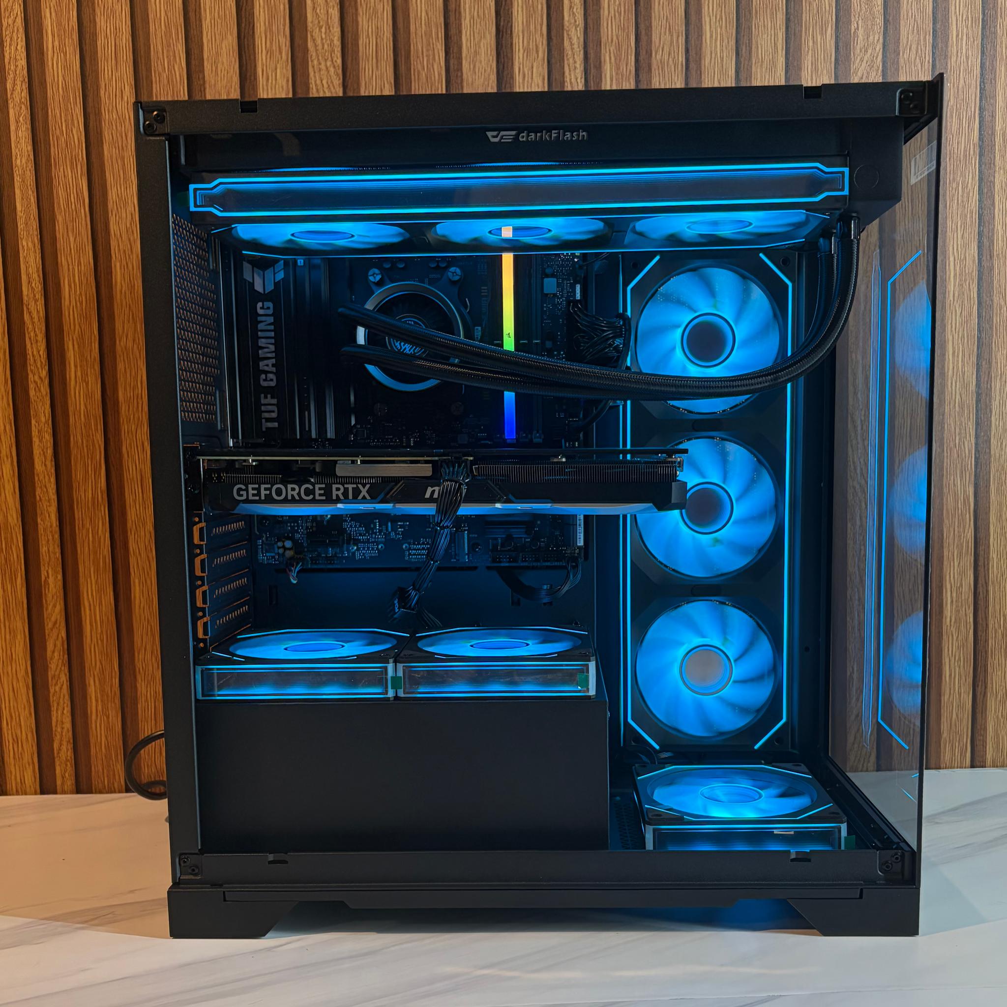 RTX 4070 | RYZEN 5 9600X | 16GB DDR5 | 2TB NVME | 650W | 360MM AIO | Windows 11 pro