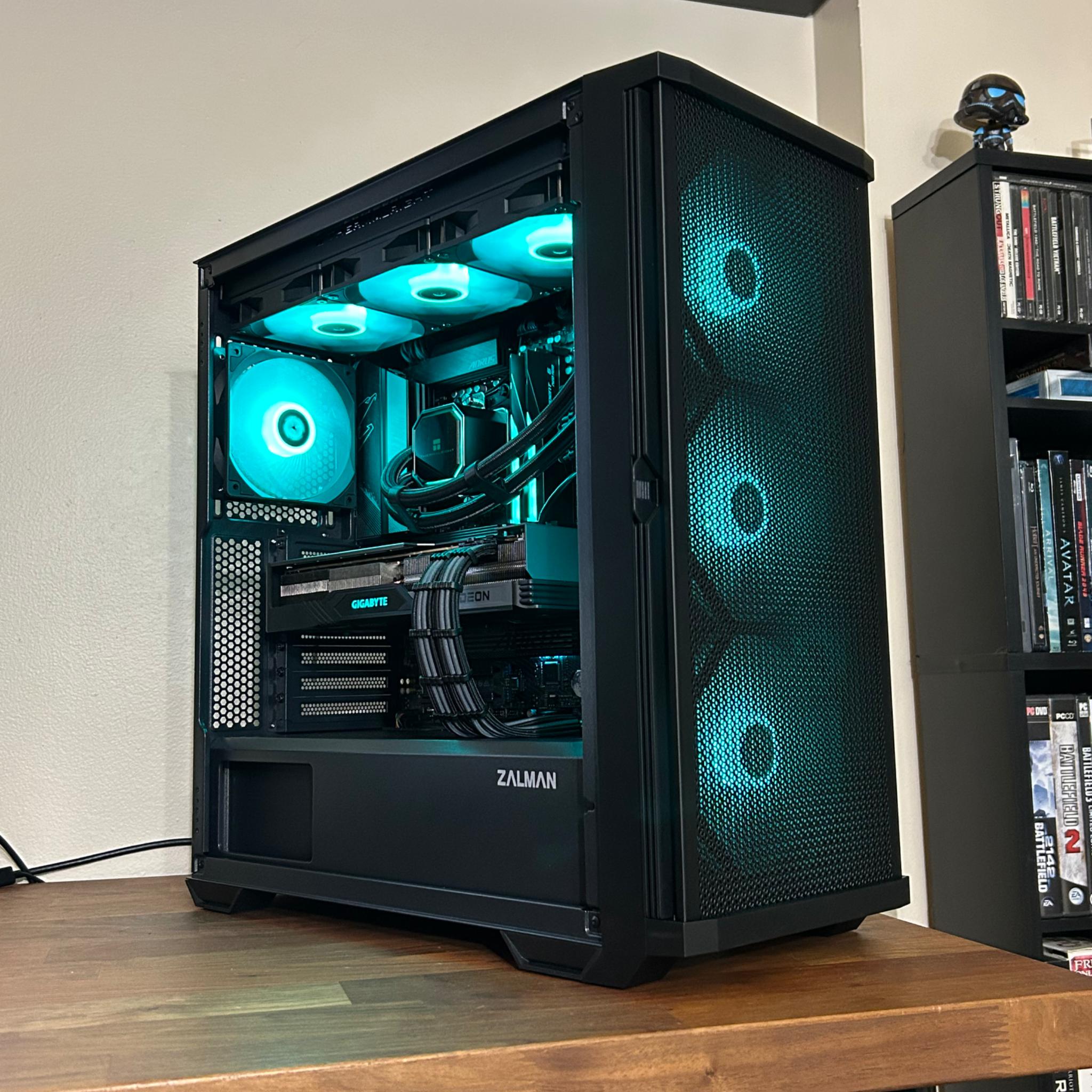 RX 7800XT 16GB | Ryzen 5 9600X | 1TB SSD | 32GB DDR5 6000MT/s | The Wingman RX
