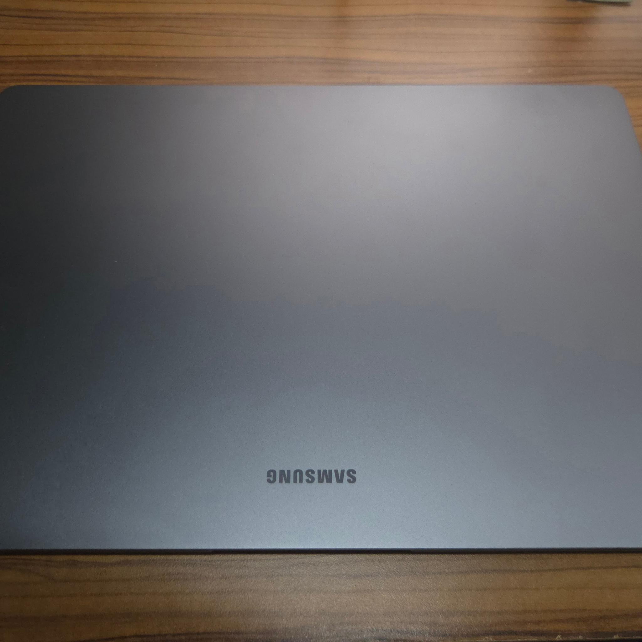 Samsung Galaxy Book6 Pro 14" Intel Core Ultra 7  16GB 512GB SSD