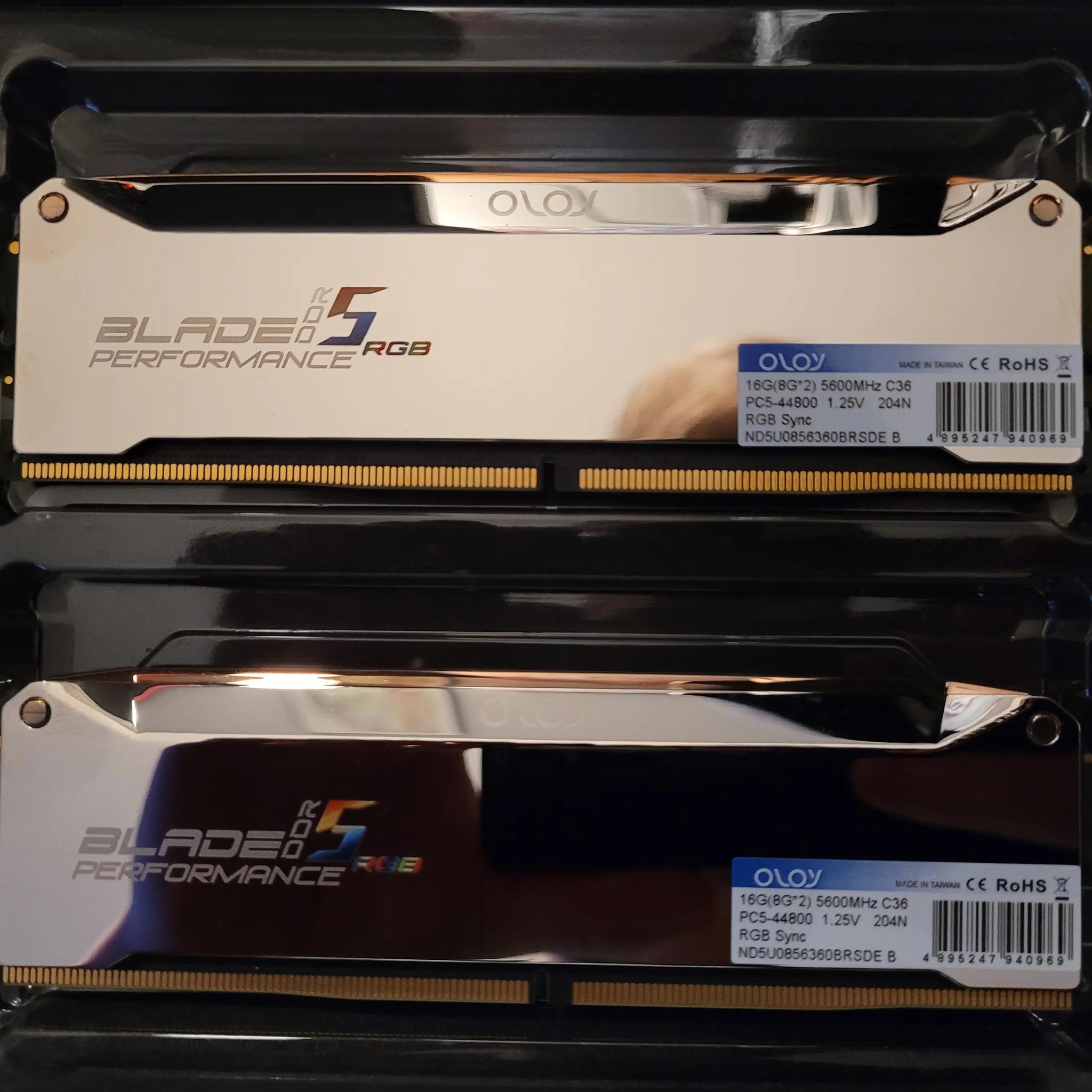 OLOy Blade RGB DDR5 16GB (2x8GB) 5600MHz