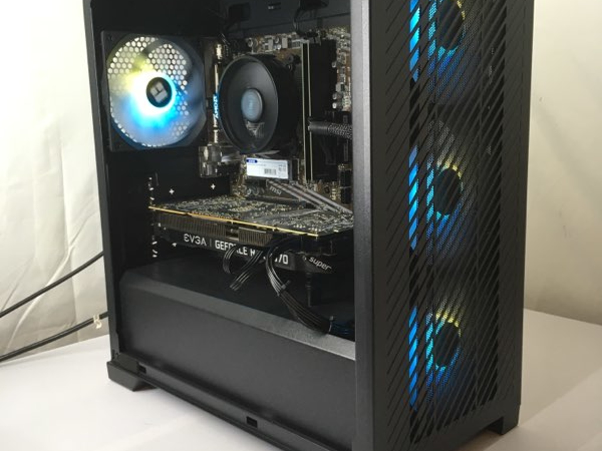 RTX 2070 super | RYZEN 5 2600 | 16GB DDR4 | windows 11 home