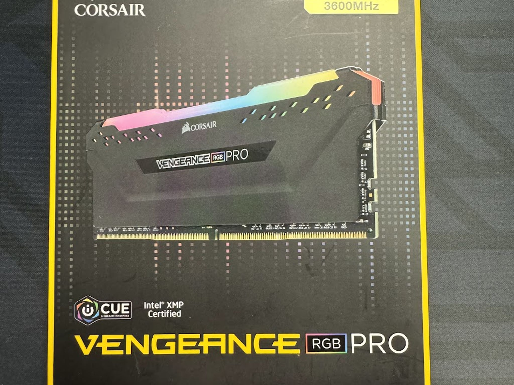 Corsair Vengance RGB Pro (32GB Kit / 2x16GB / DDR4)