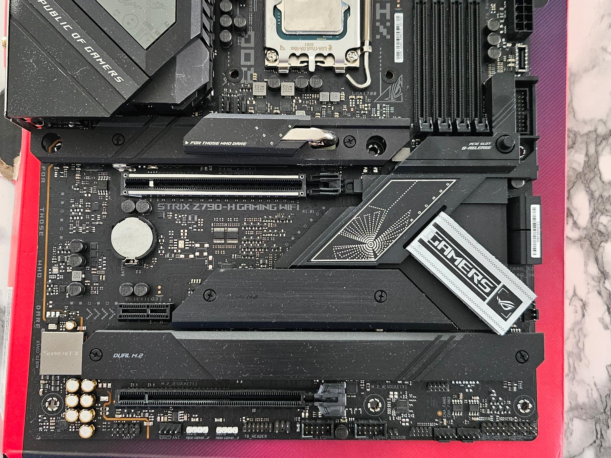Intel 13600K & ROG STRIX Z790 H Gaming Wifi Motherboard