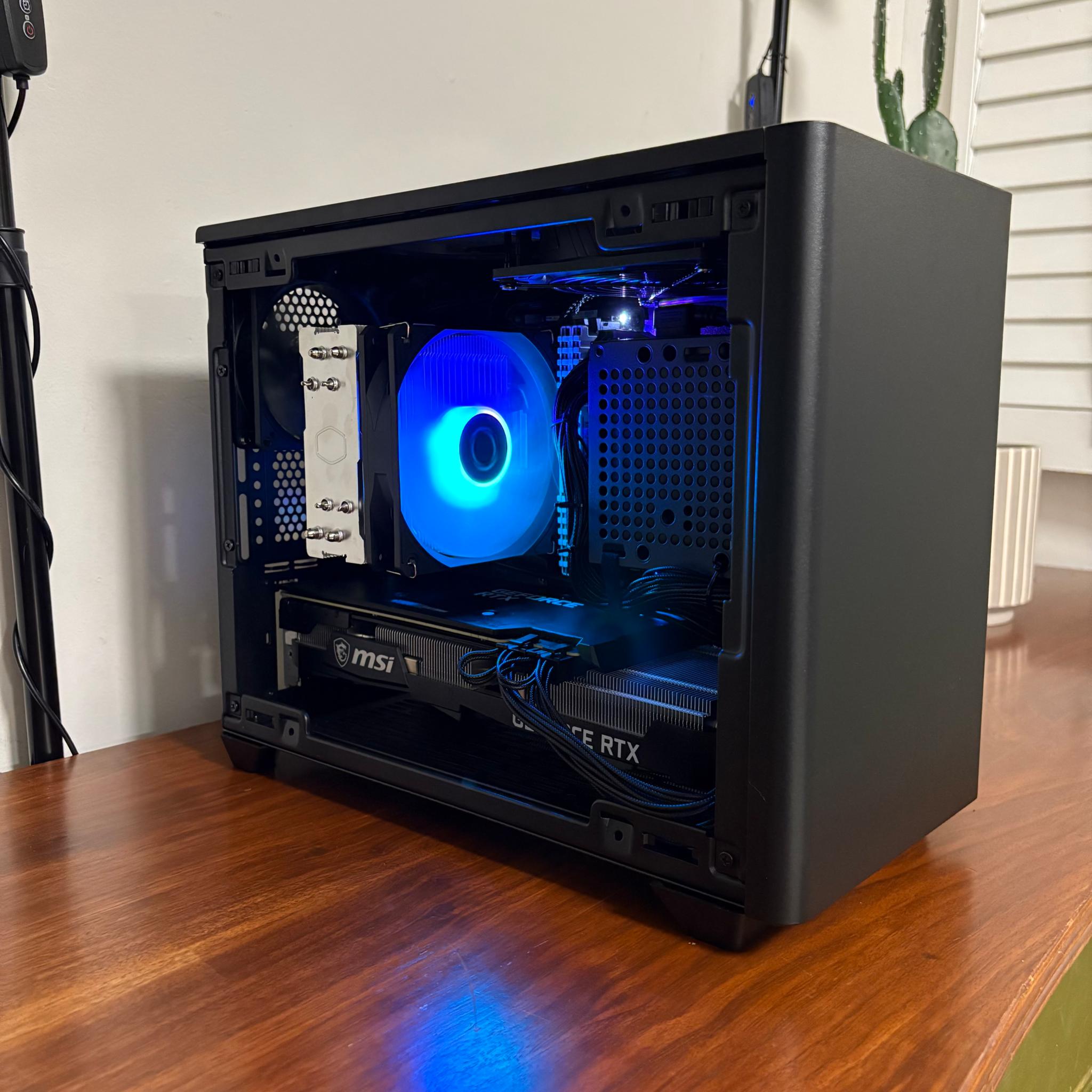 RTX 3070 | Ryzen 5 3600 | 16GB DDR4 | 1TB SSD | 850W PSU | 2 x Fans | Air Cooler