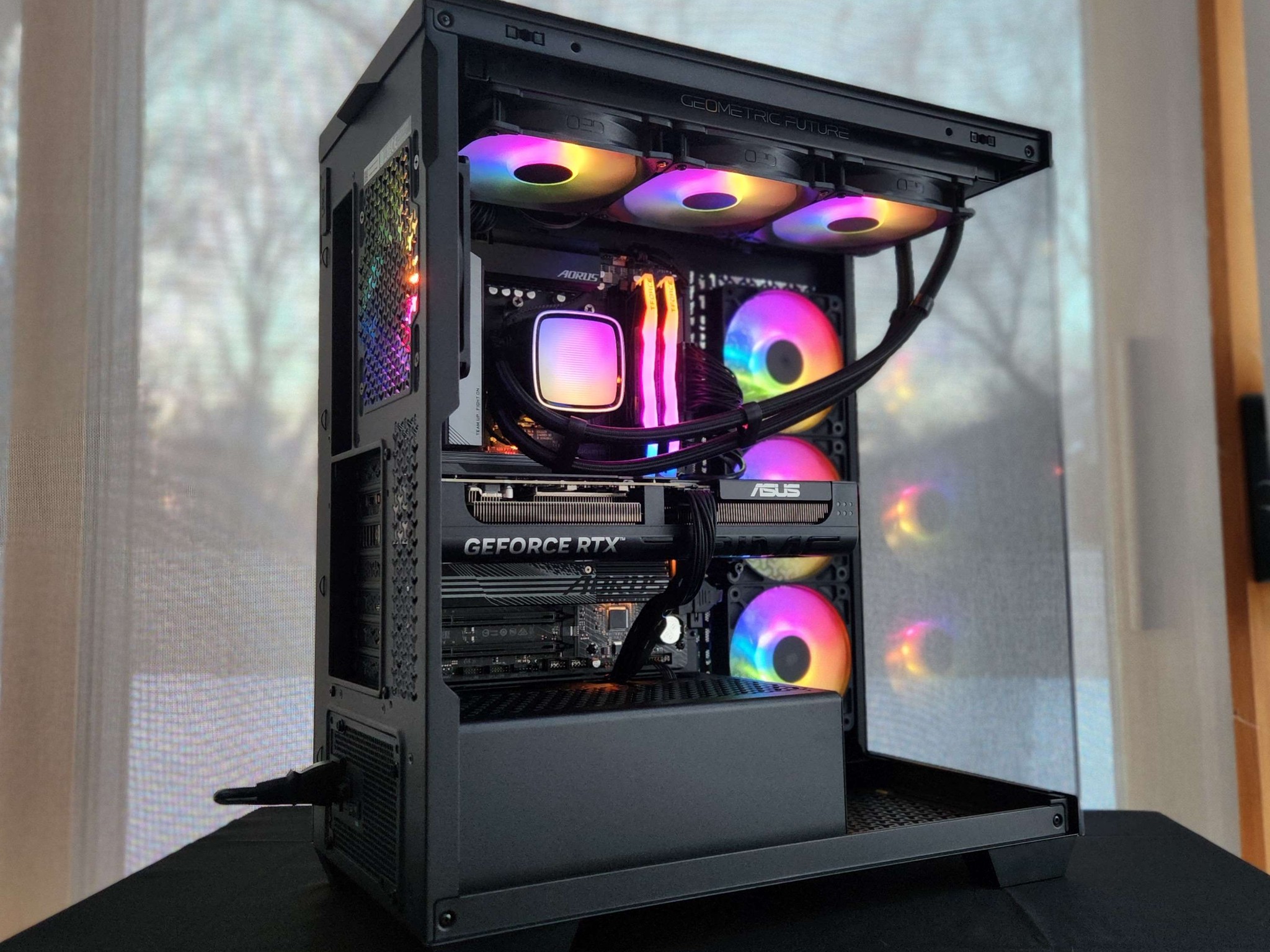 🍀RTX 5070 | Ryzen 7 7700X | 32GB DDR5 | 2TB NVMe | WiFi | Windows 11
